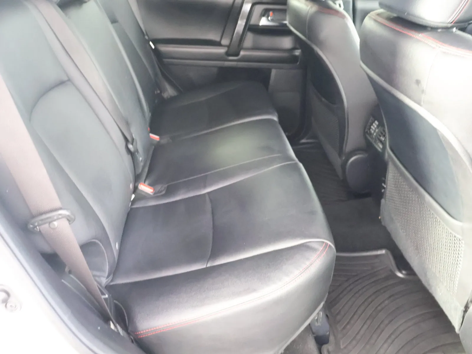 Toyota 4Runner photo 56