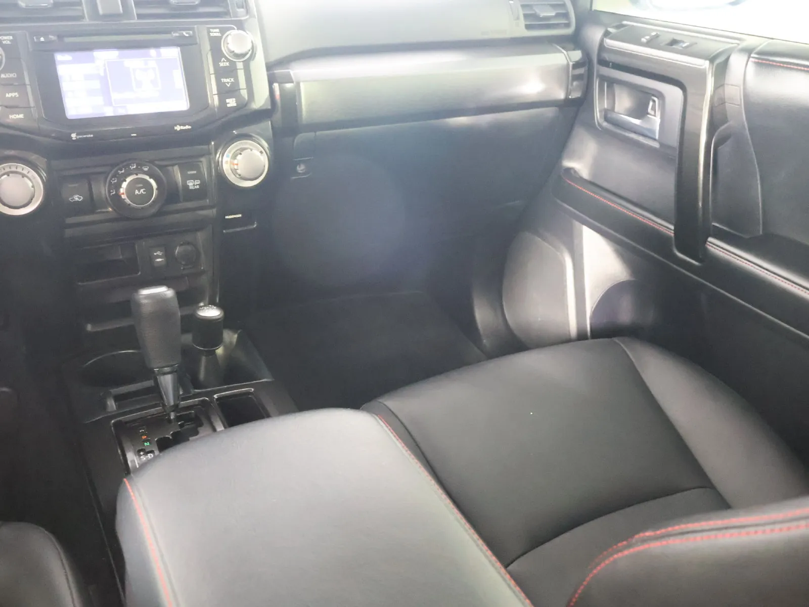 Toyota 4Runner photo 37