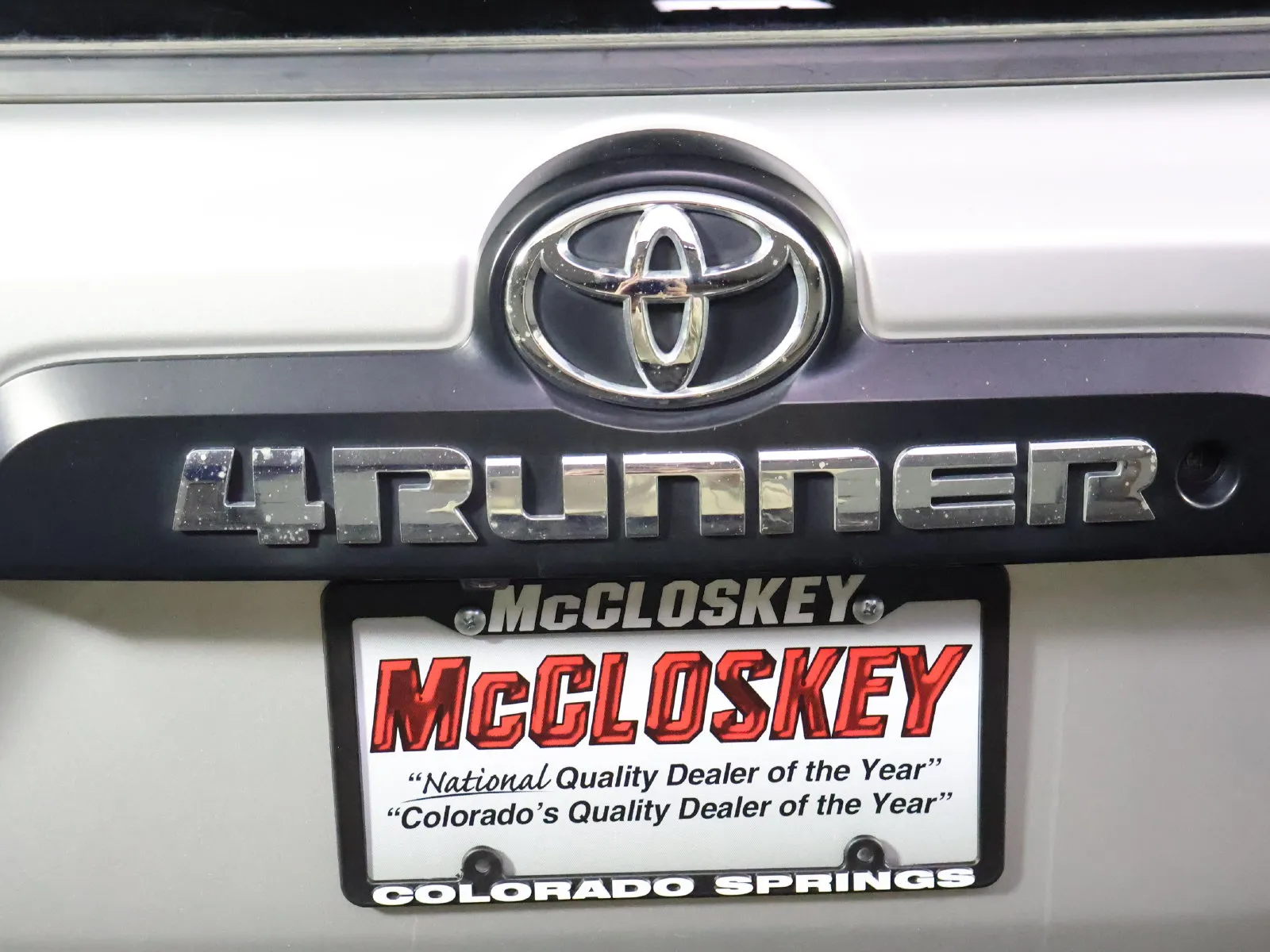 Toyota 4Runner photo 8