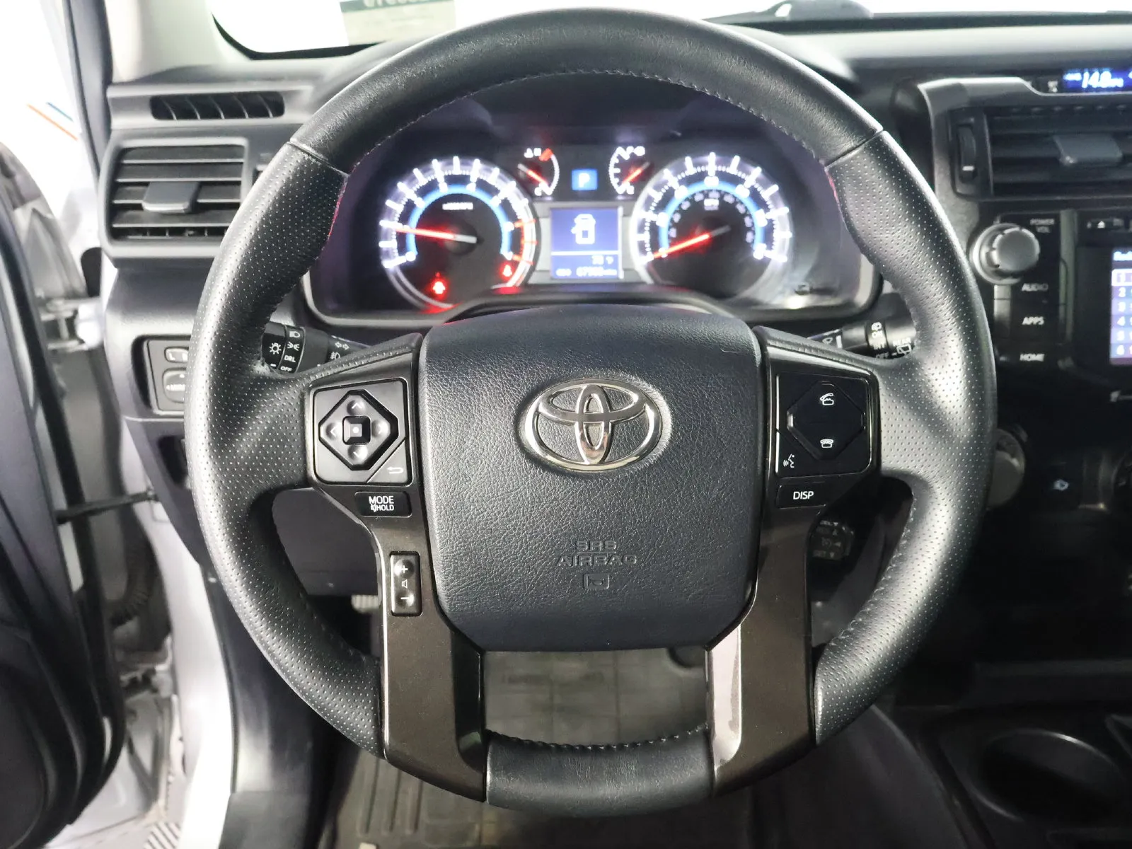 Toyota 4Runner photo 38