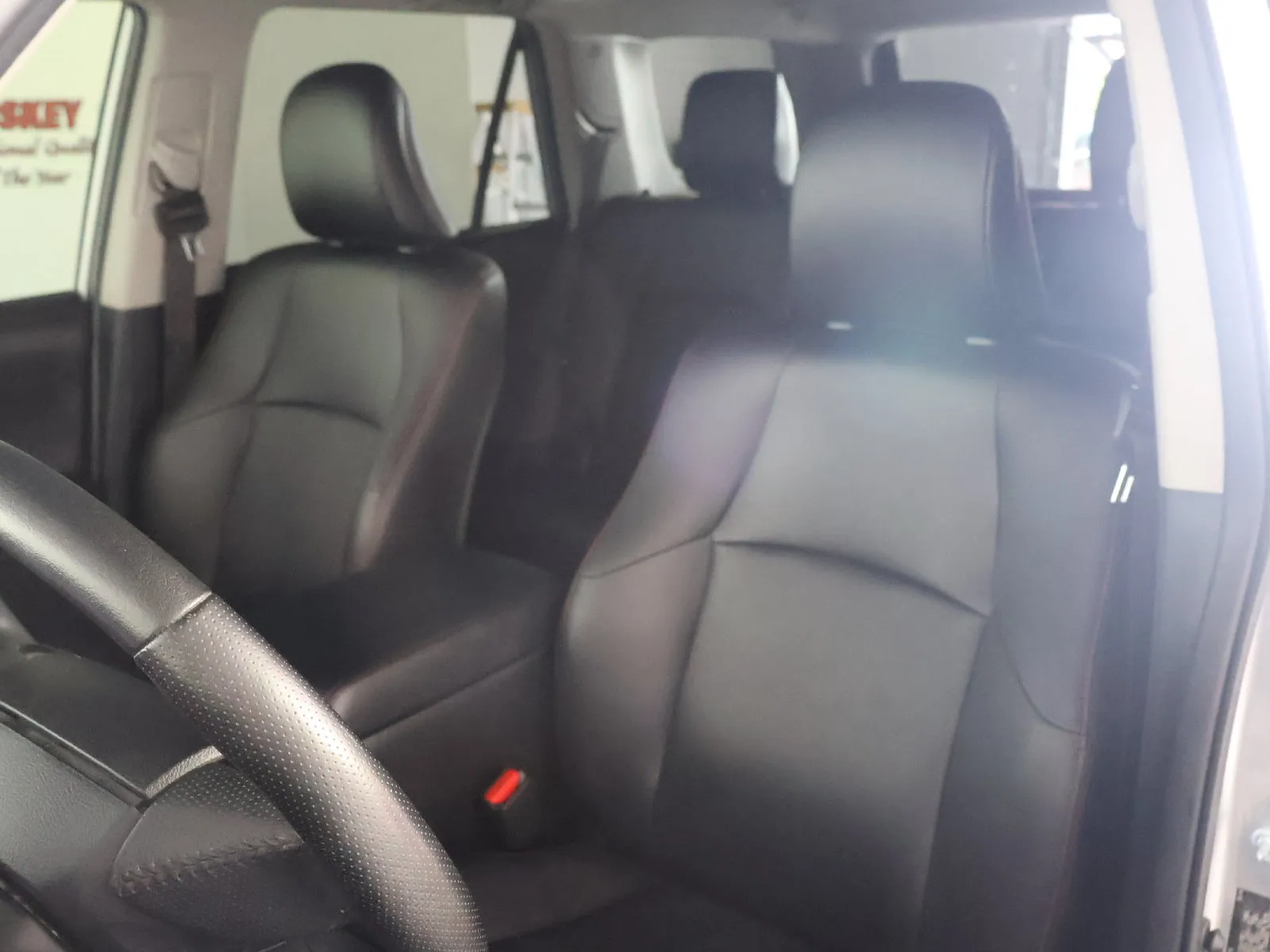 Toyota 4Runner photo 34