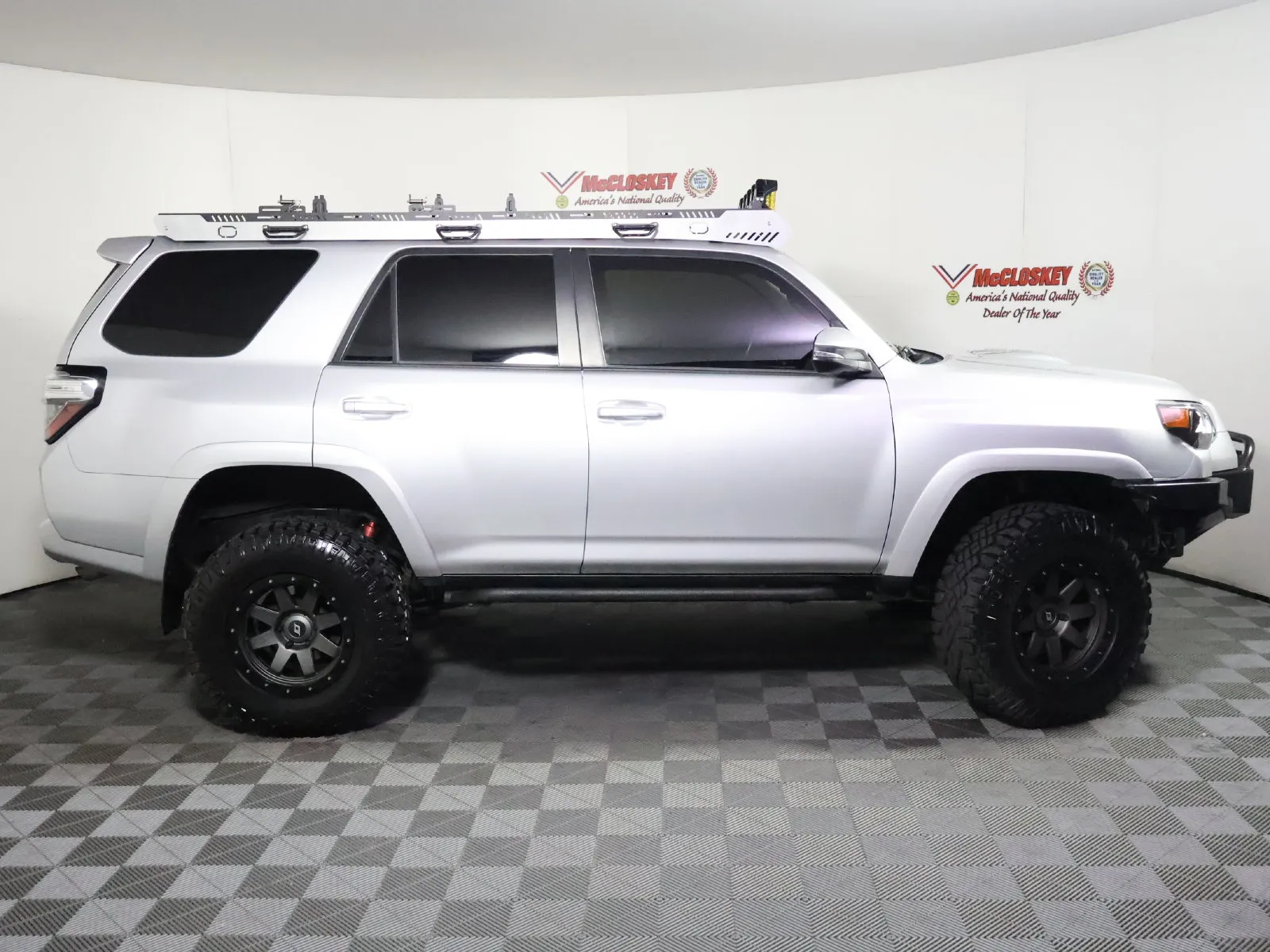 Toyota 4Runner photo 3