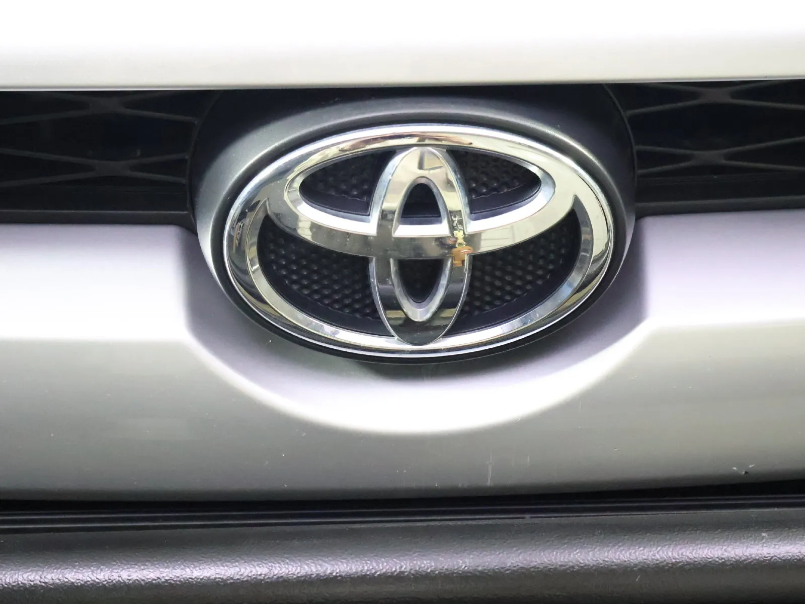 Toyota 4Runner photo 18