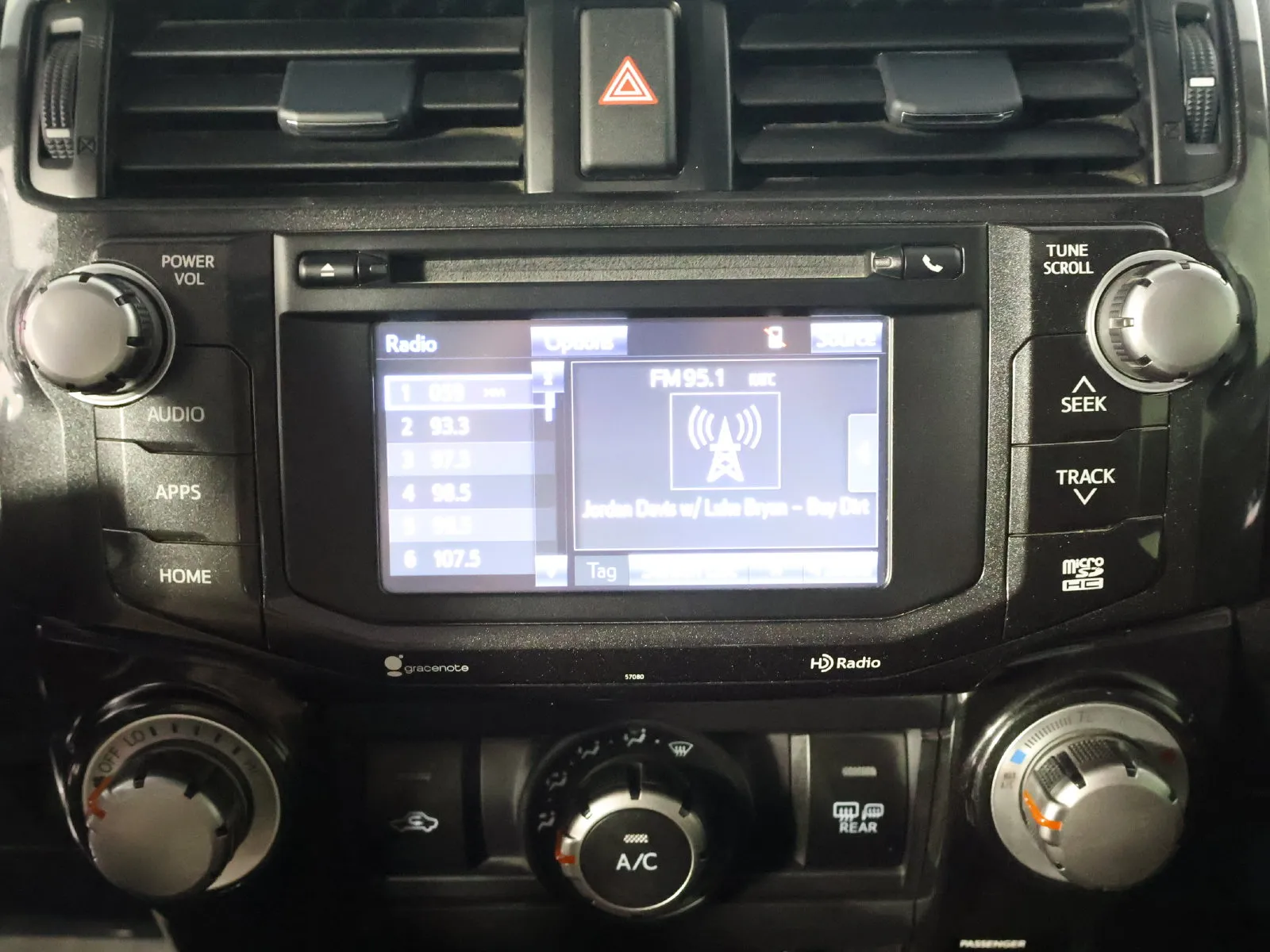 Toyota 4Runner photo 48