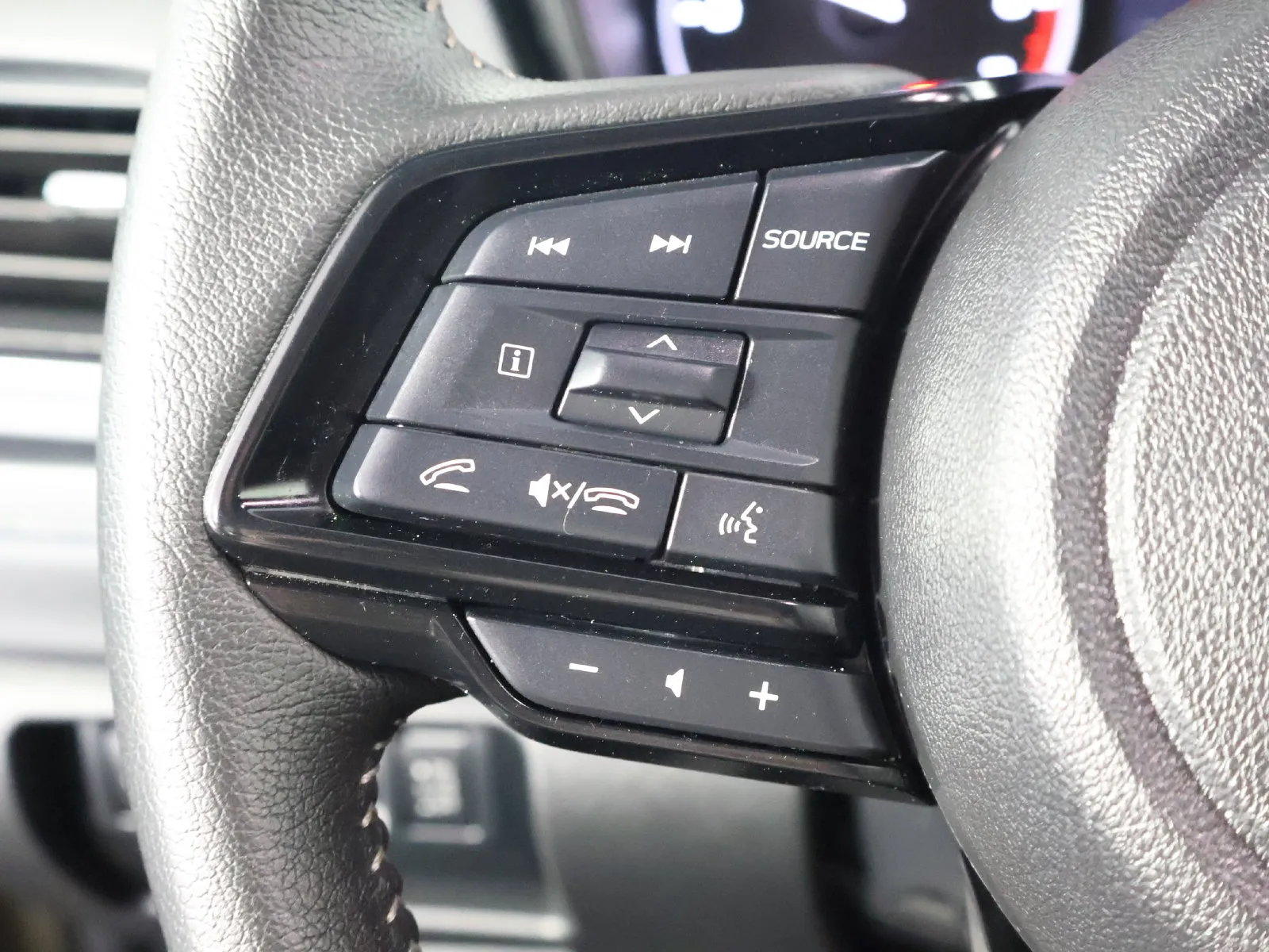 Subaru Forester photo 33