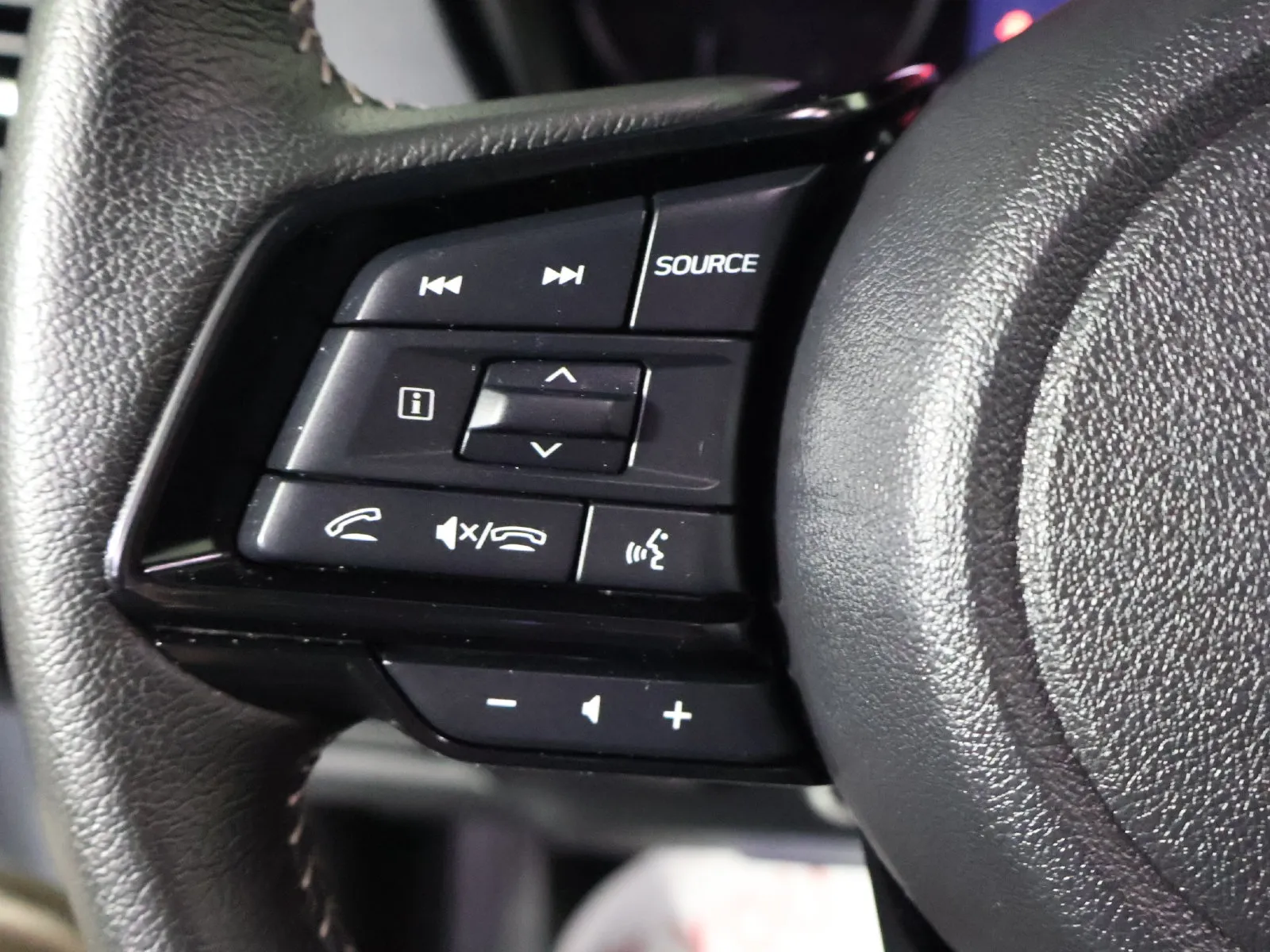 Subaru Forester photo 24