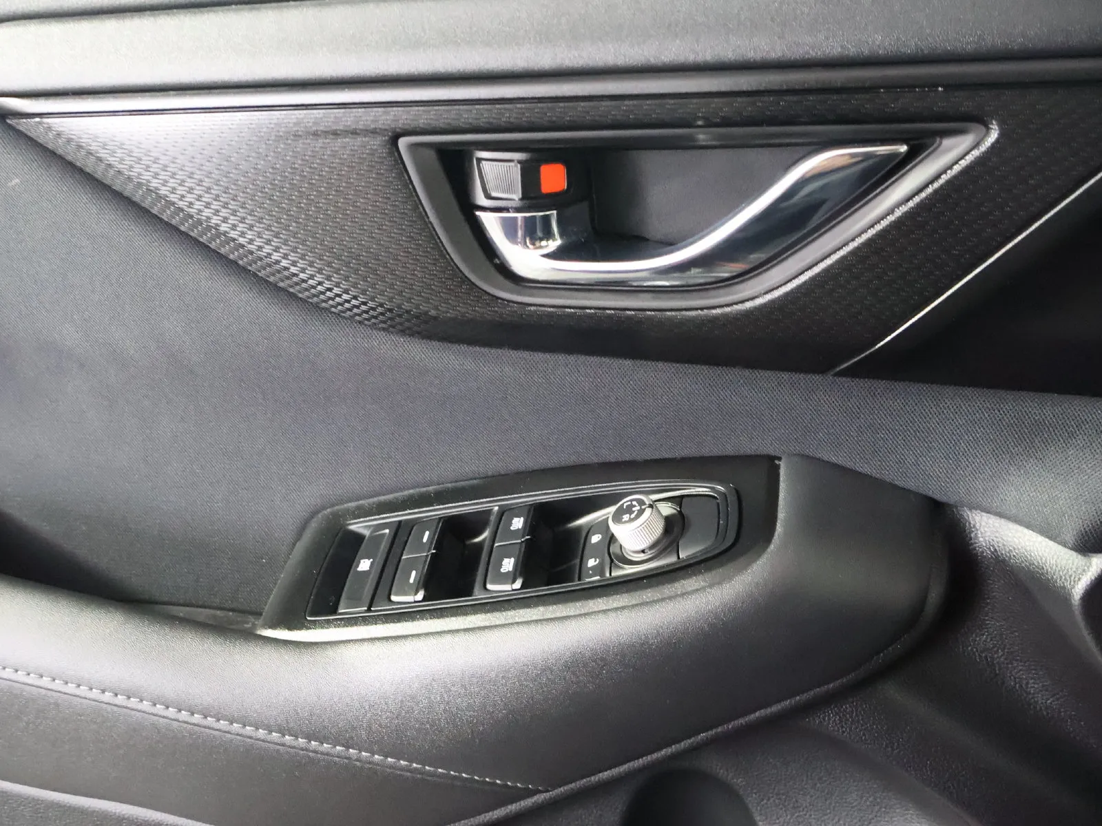 Subaru Outback photo 35