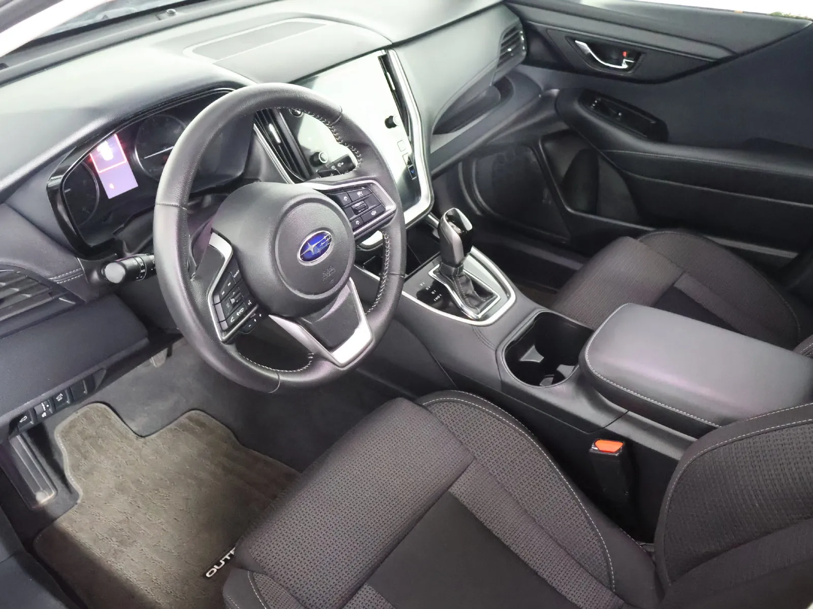 Subaru Outback photo 27