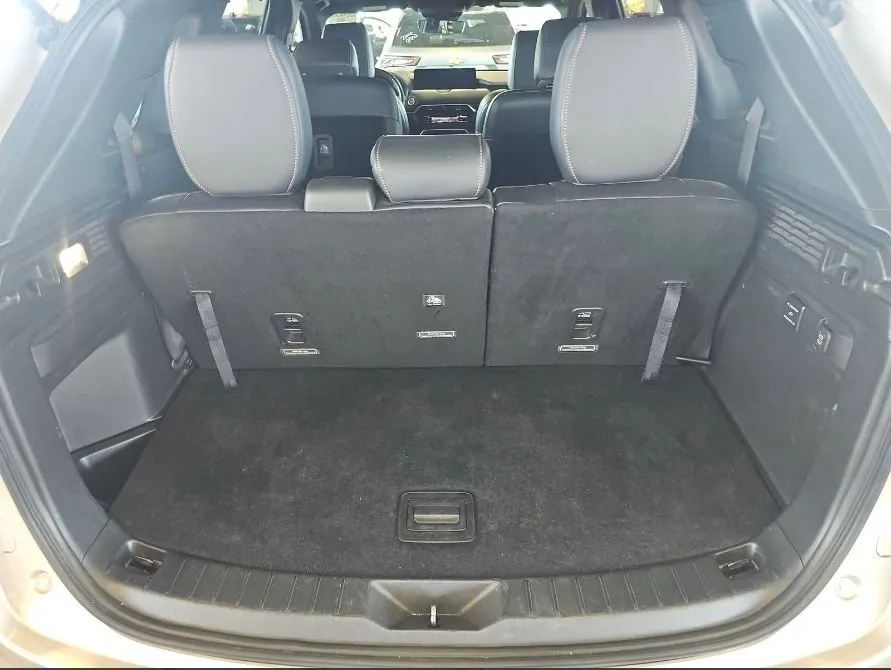 Mazda CX-90 photo 11
