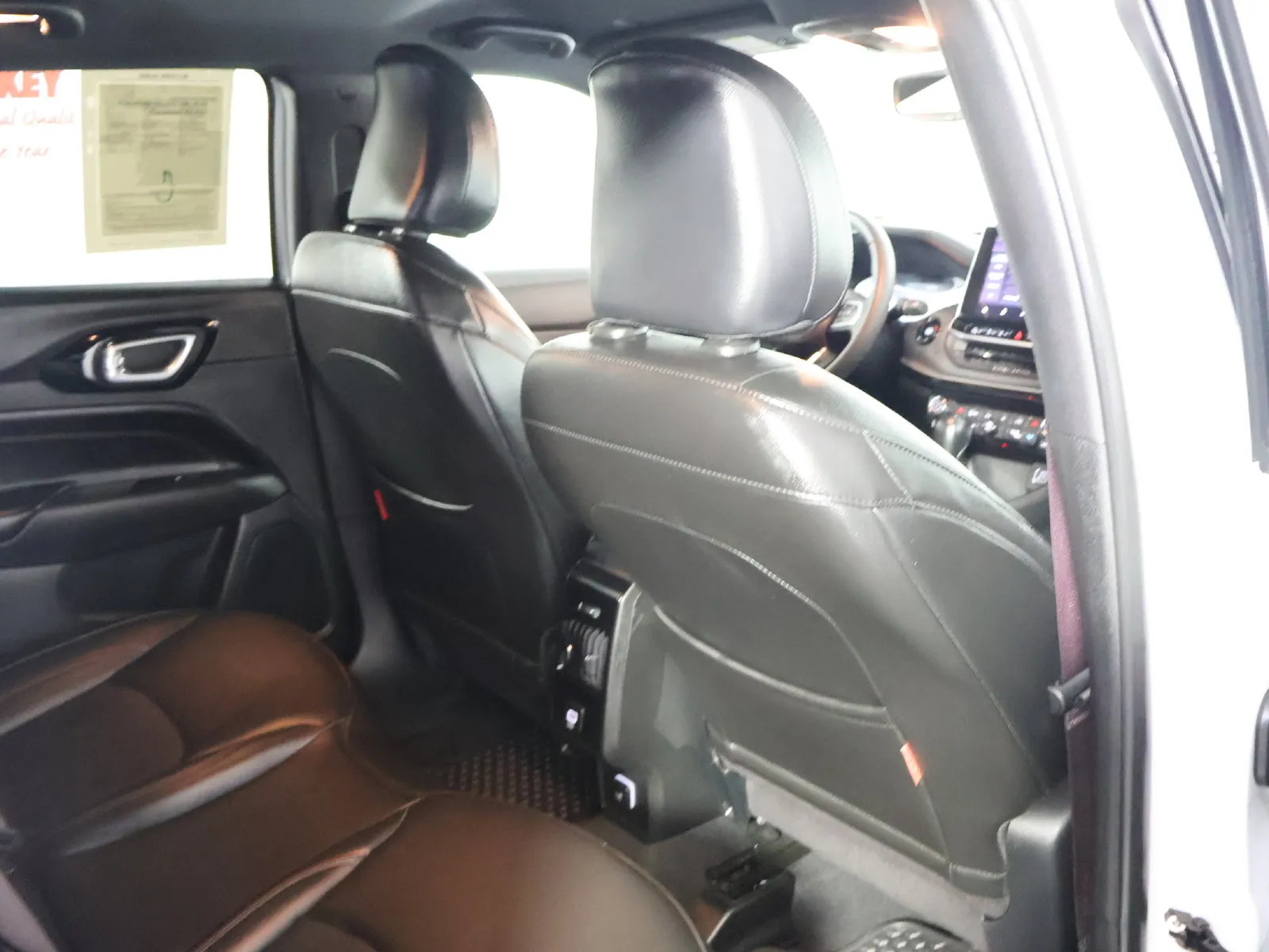 Jeep Compass photo 52