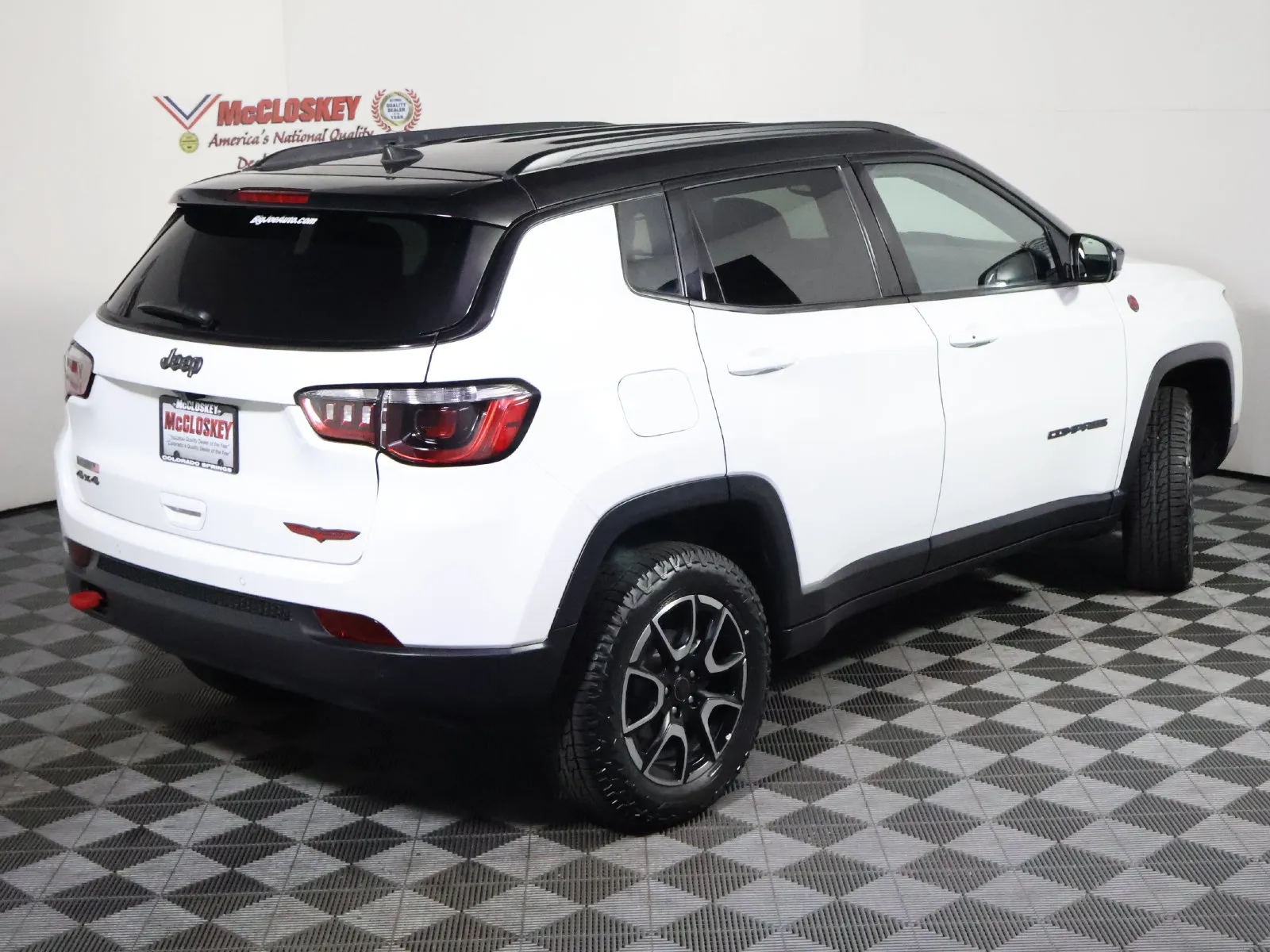 Jeep Compass photo 4