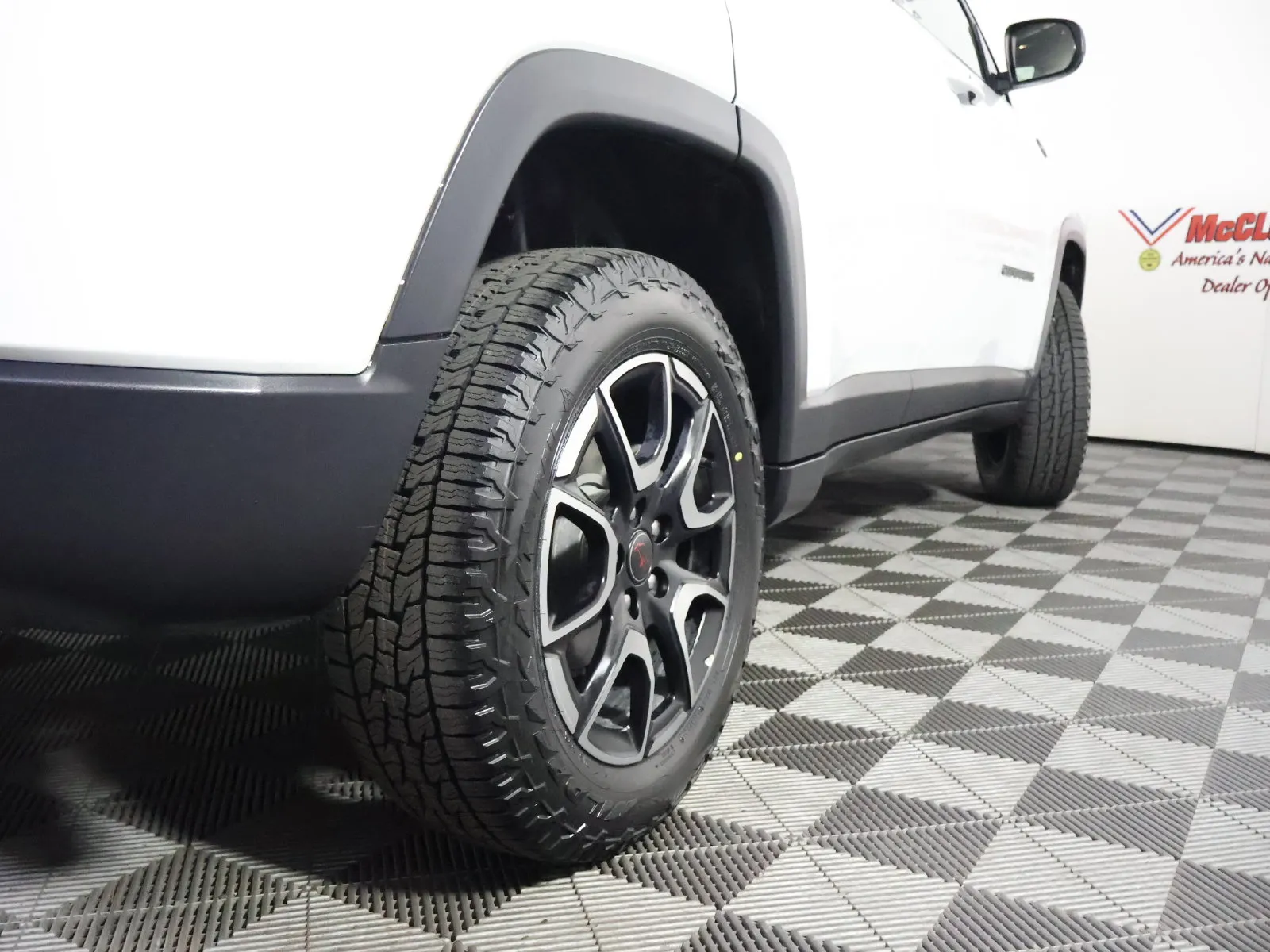 Jeep Compass photo 13