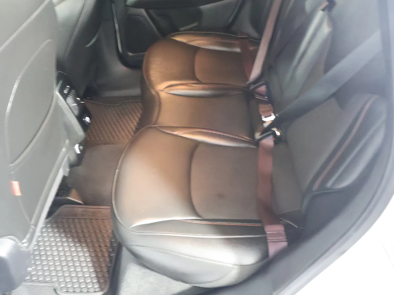 Jeep Compass photo 50
