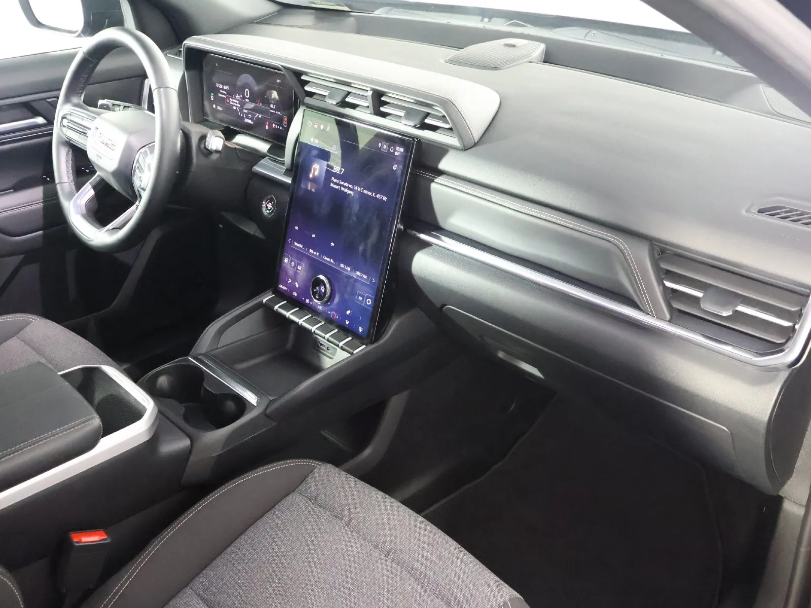 GMC Terrain photo 48