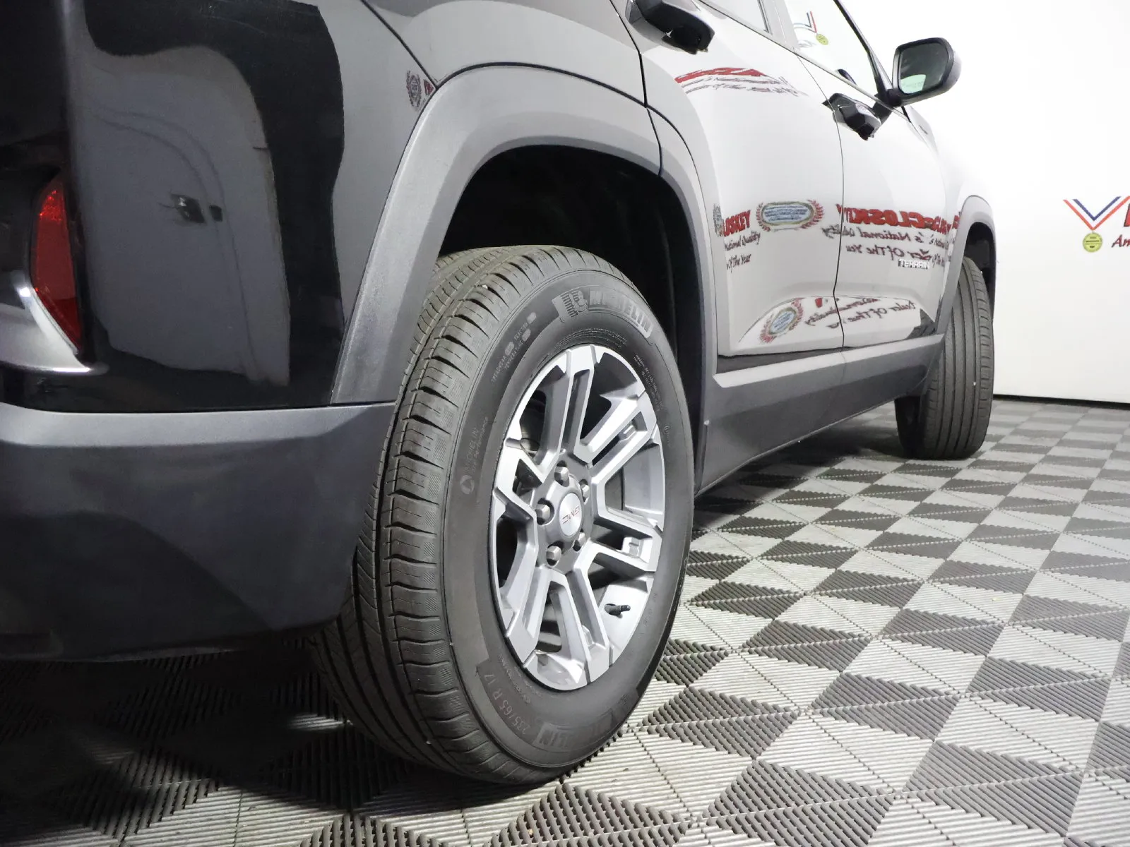 GMC Terrain photo 11