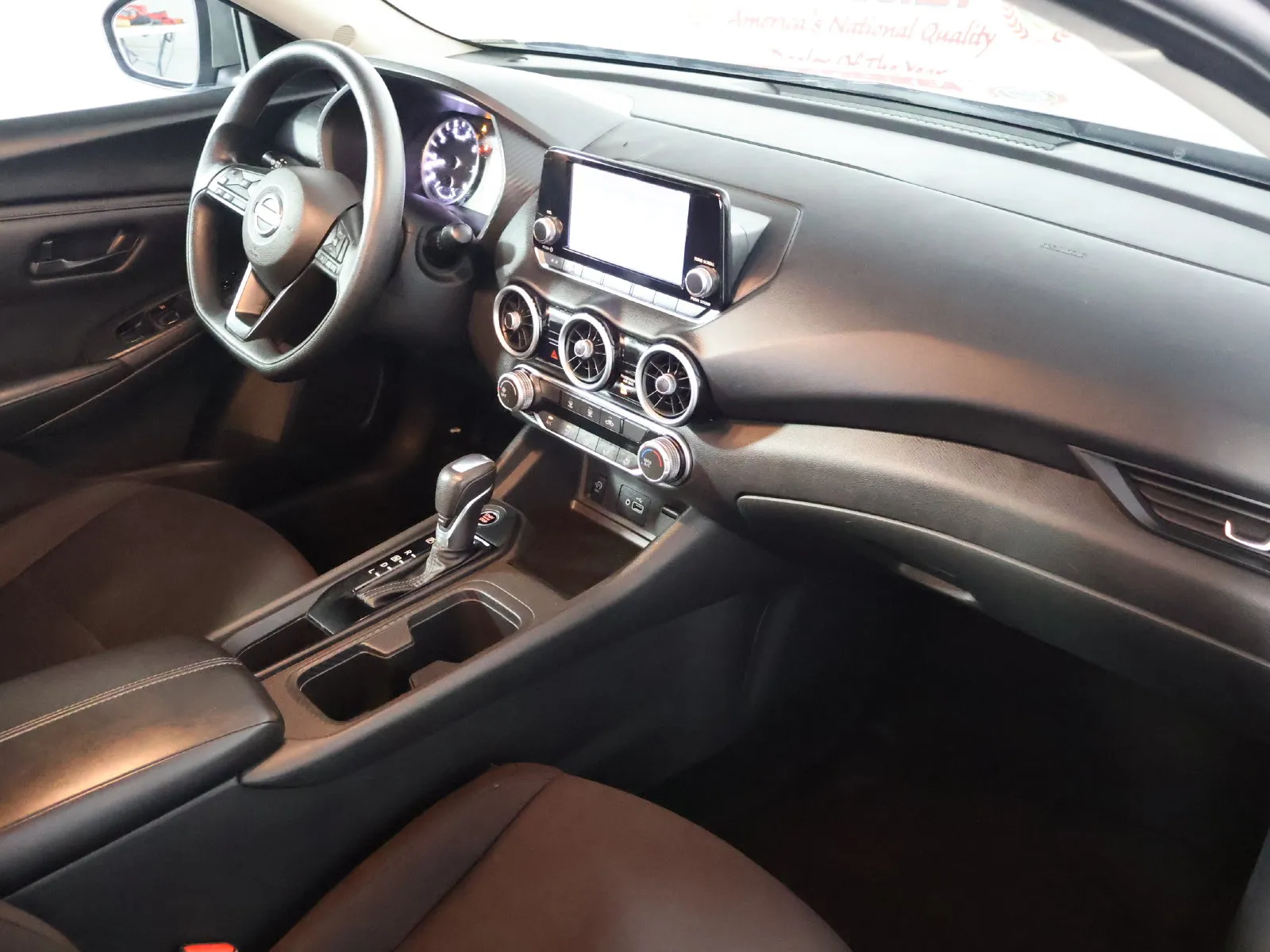 Nissan Sentra photo 46