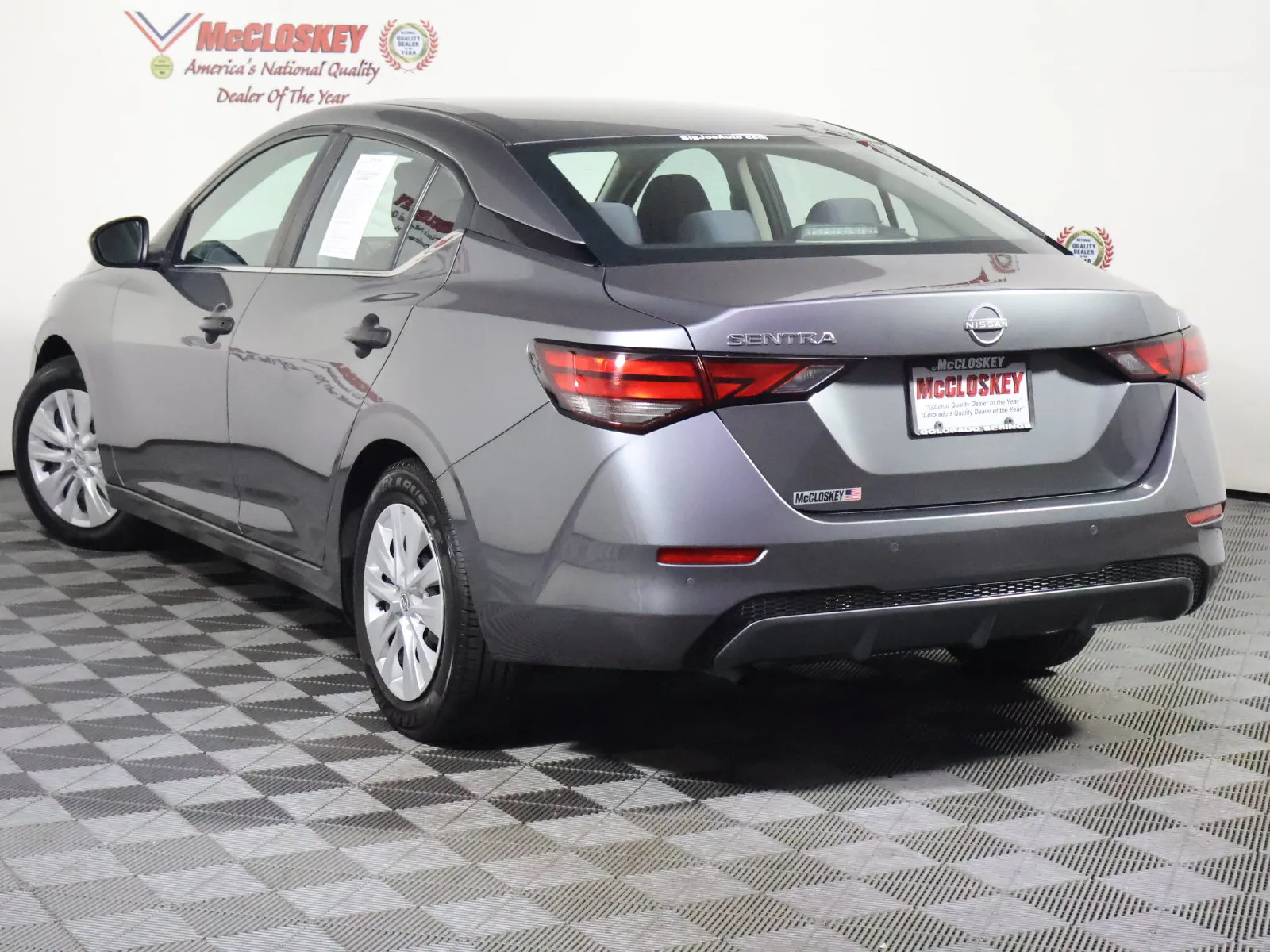 Nissan Sentra photo 13