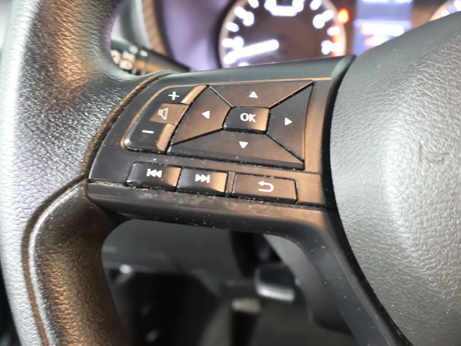Nissan Sentra photo 33