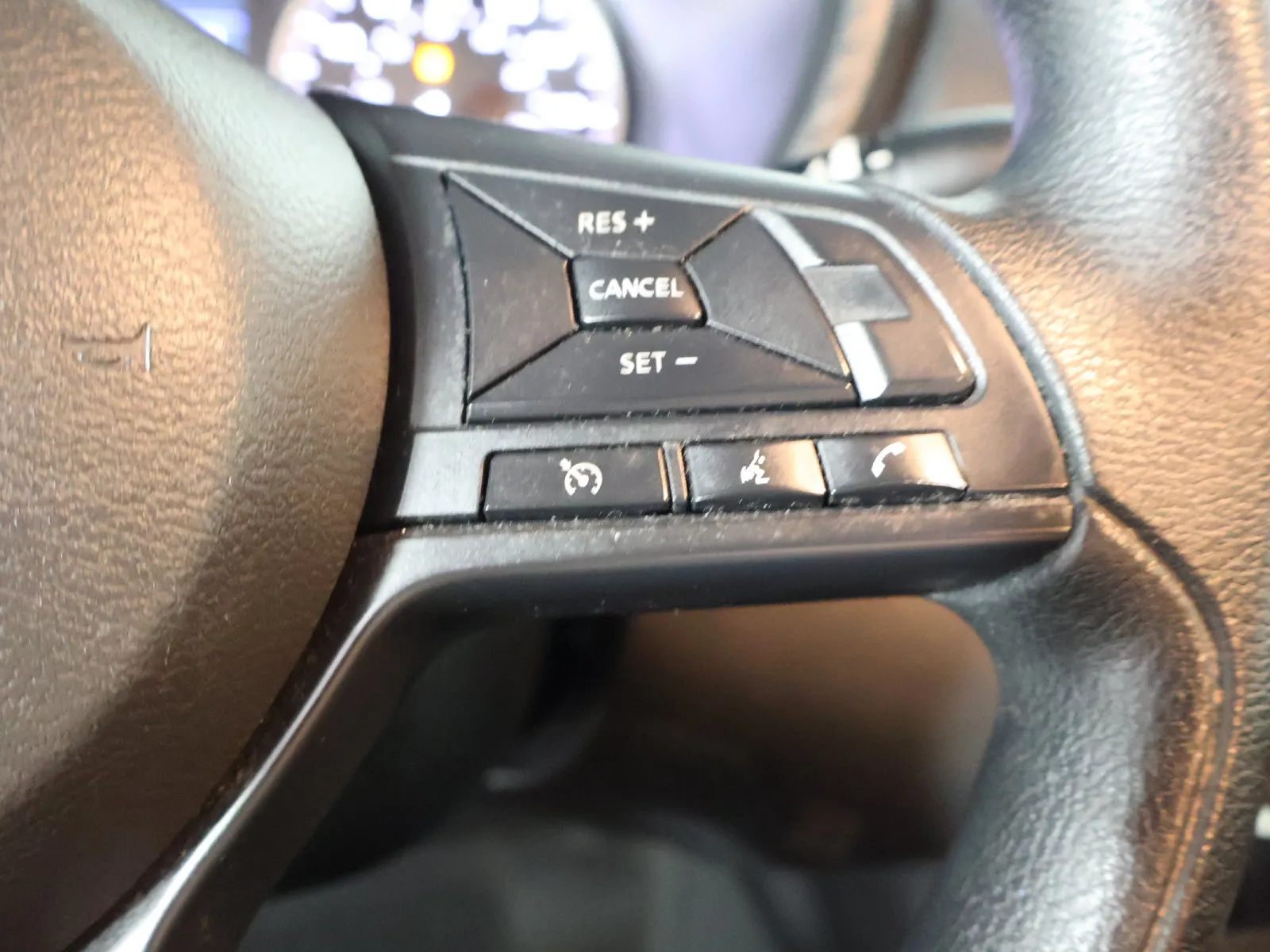 Nissan Sentra photo 34