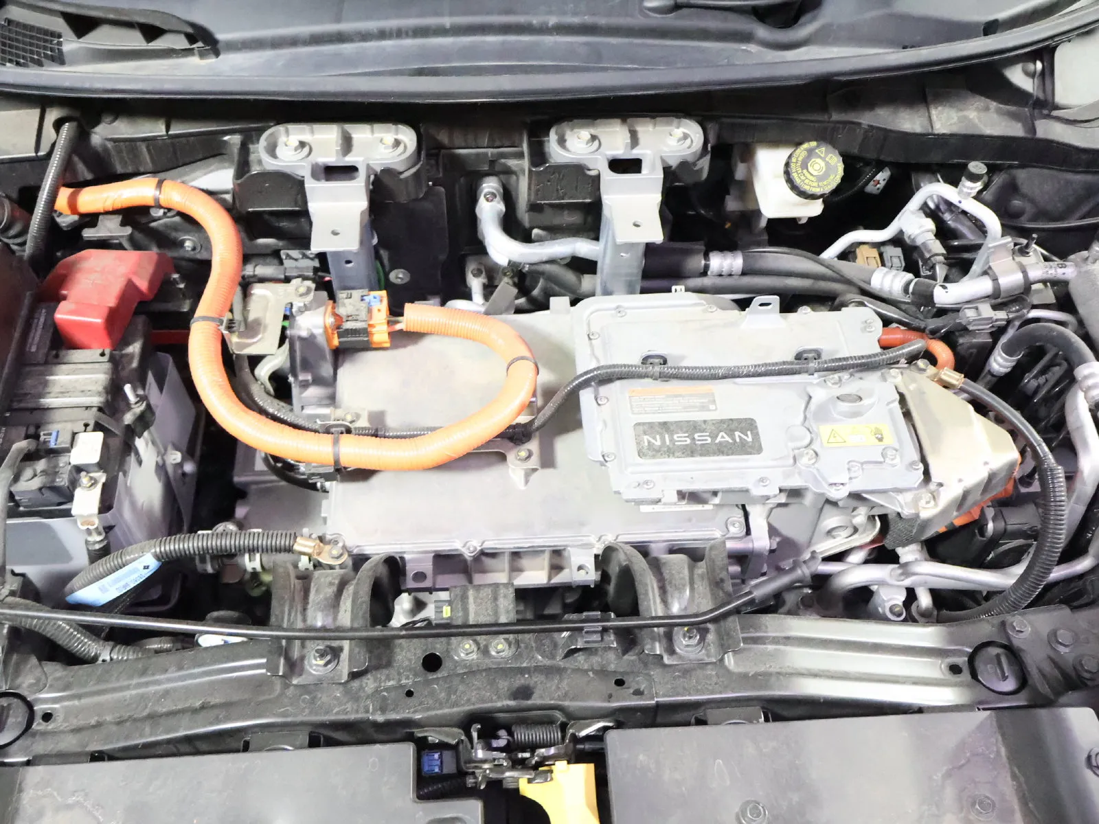Nissan Ariya photo 19