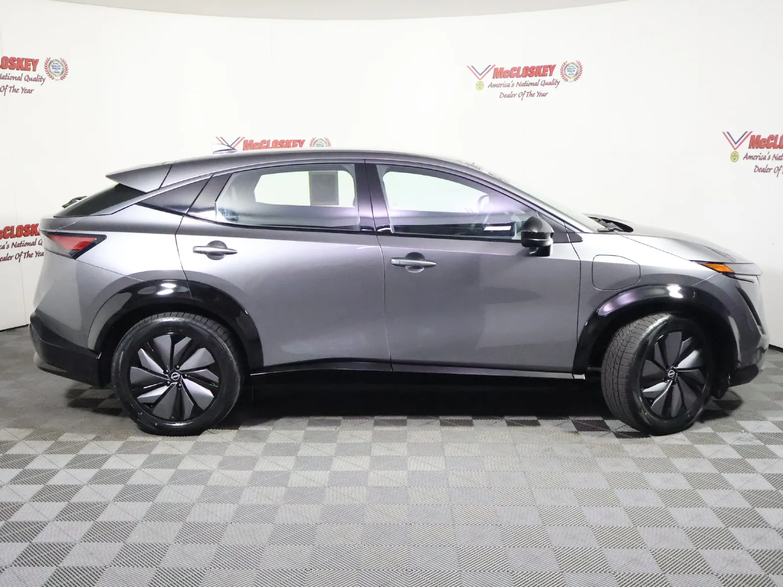 Nissan Ariya photo 3