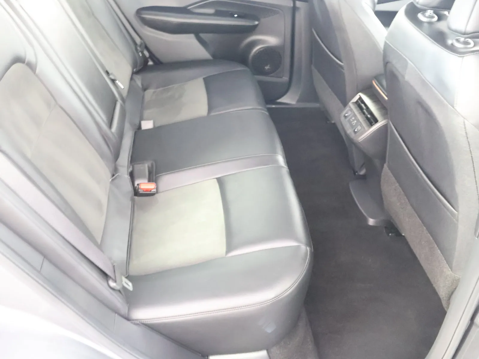 Nissan Ariya photo 49