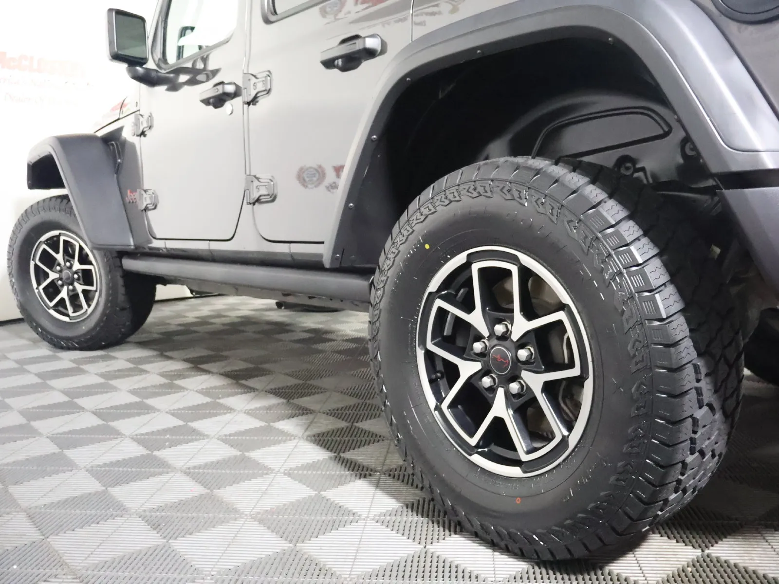 Jeep Wrangler photo 10