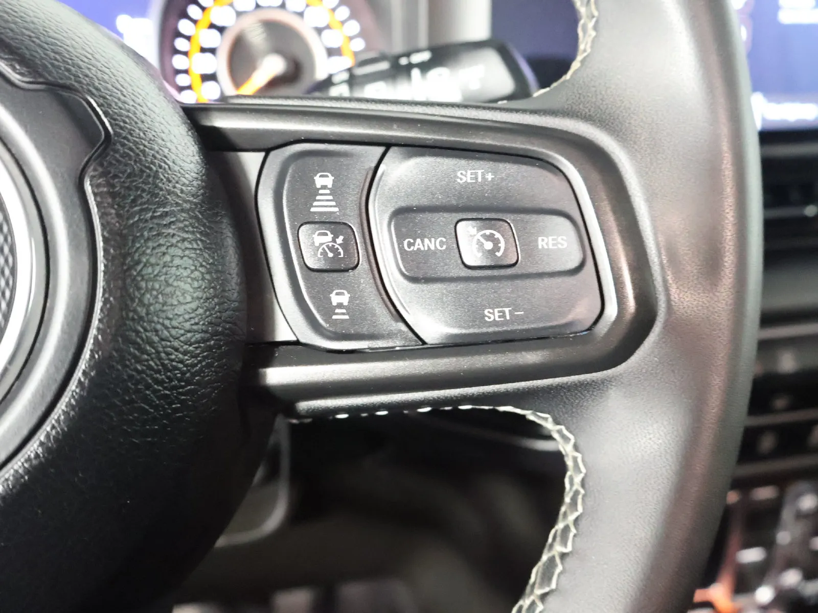Jeep Wrangler photo 29