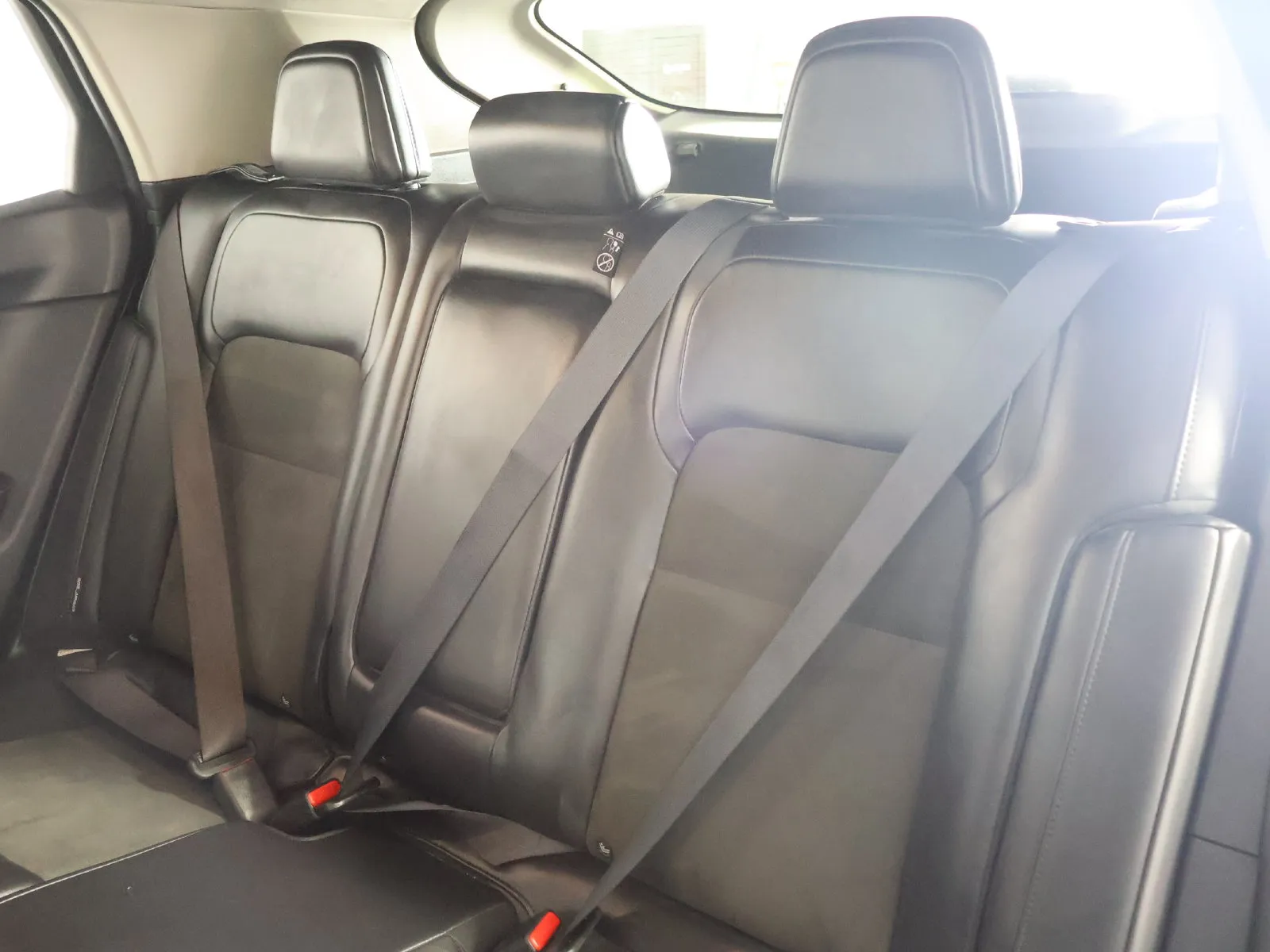 Nissan Ariya photo 44