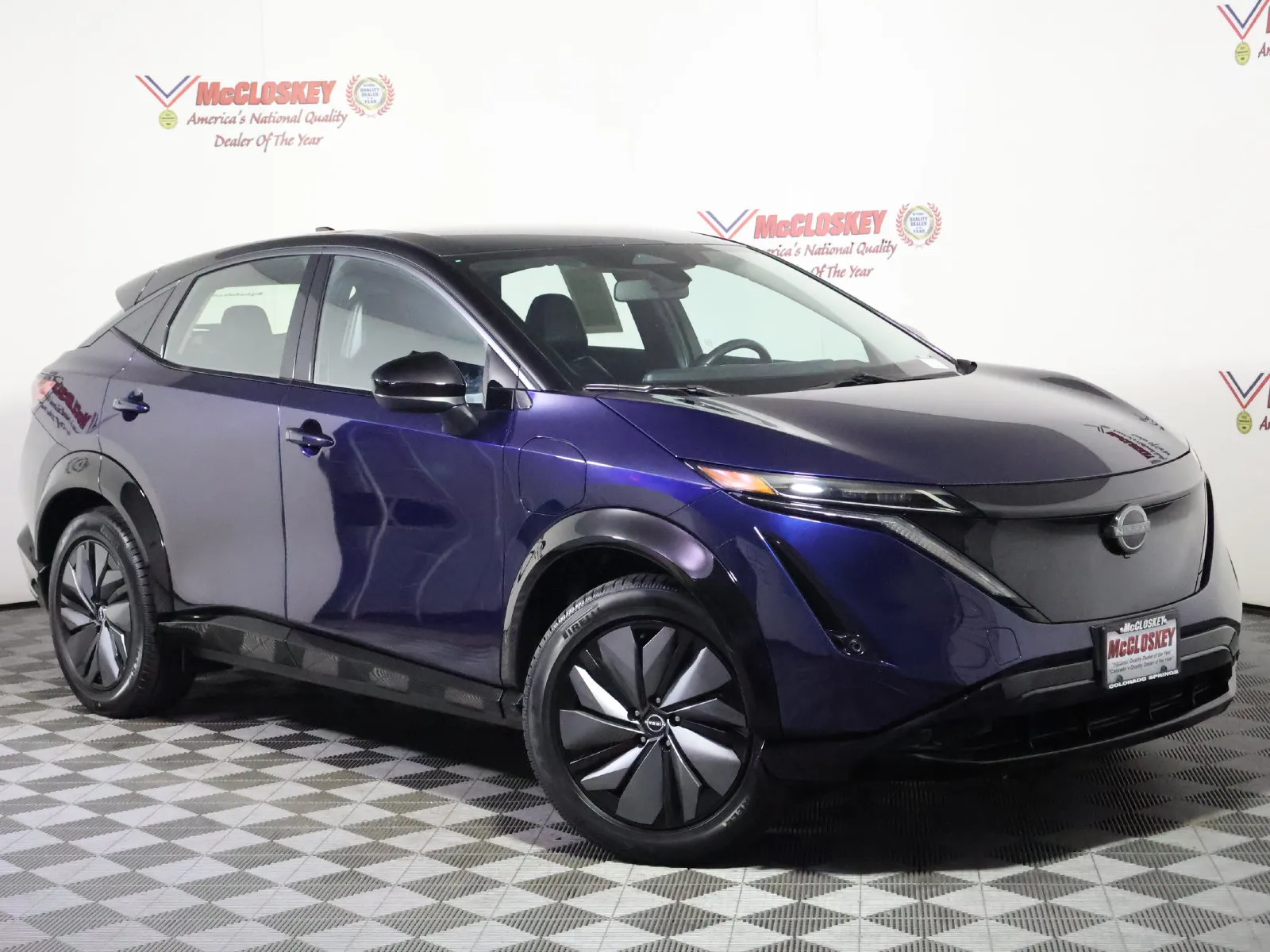 Nissan Ariya photo 2