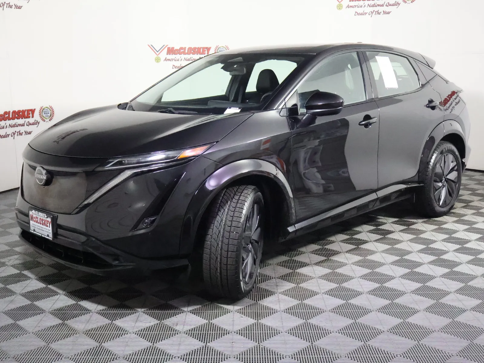 Nissan Ariya photo 17