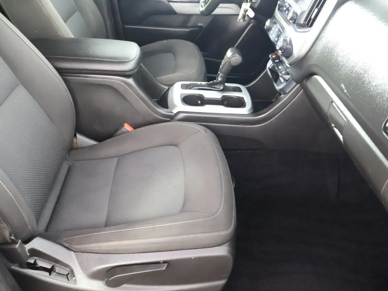 Chevrolet Colorado photo 50