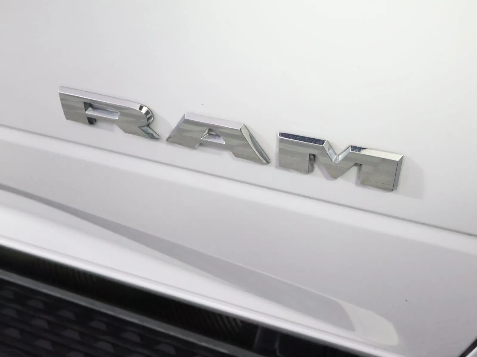 Ram 2500 photo 8