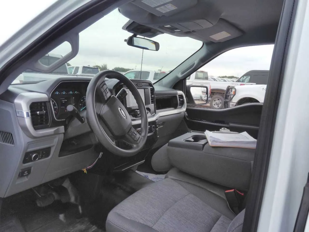 Ford F-150 photo 7