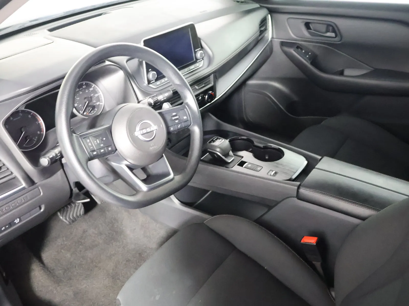 Nissan Rogue photo 22