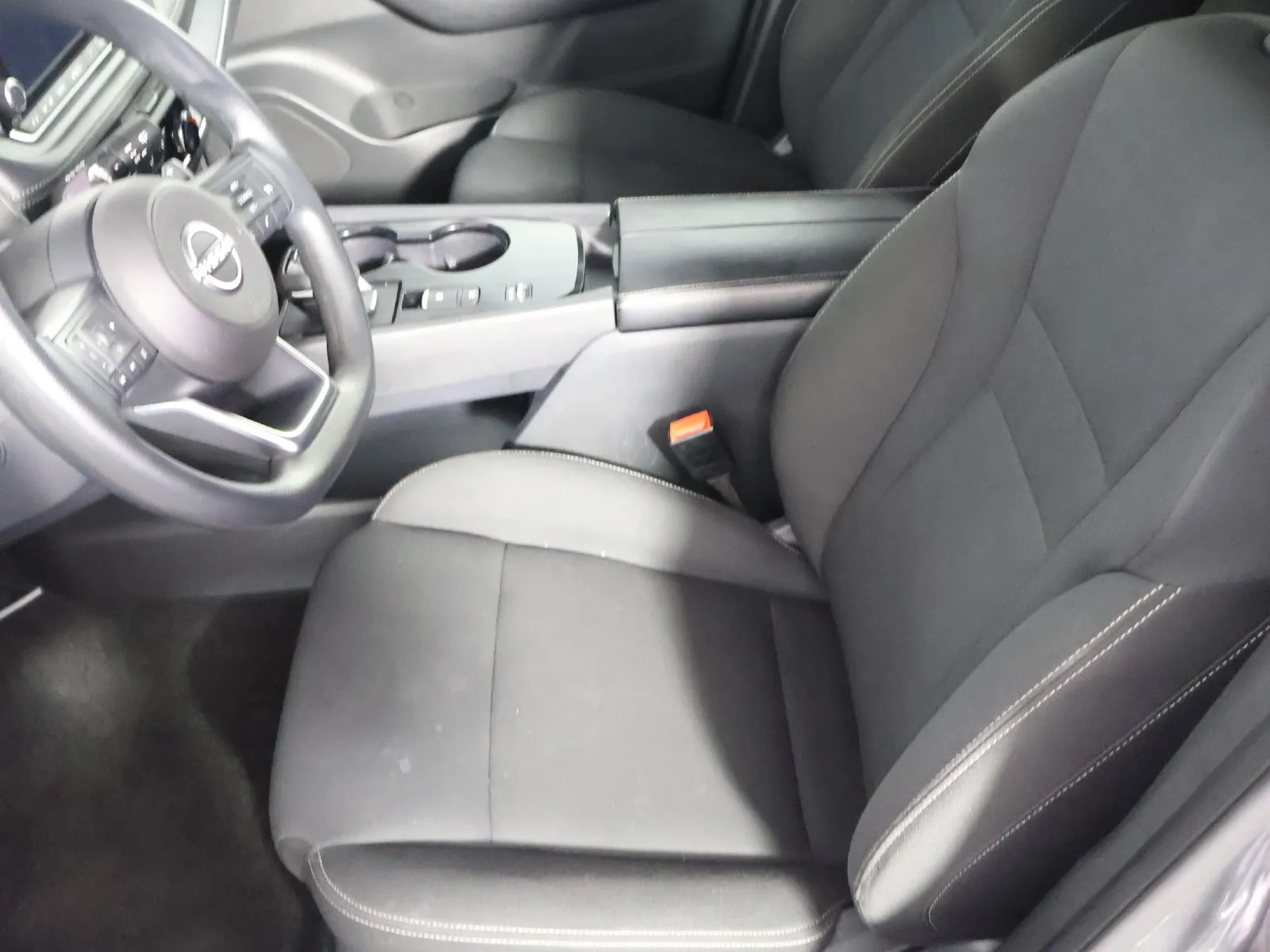 Nissan Rogue photo 23