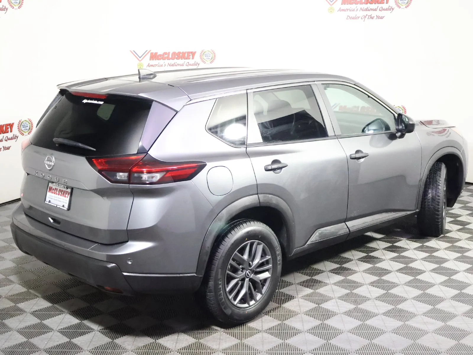 Nissan Rogue photo 4