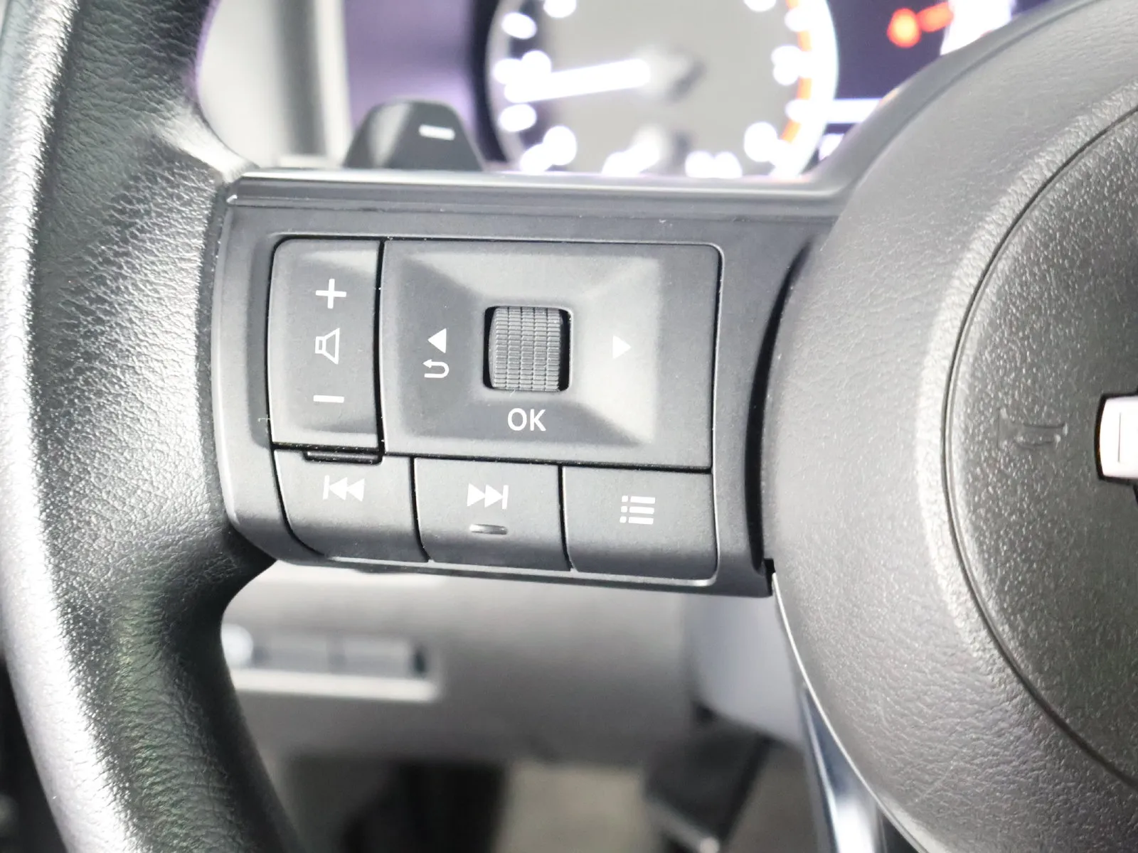 Nissan Rogue photo 41
