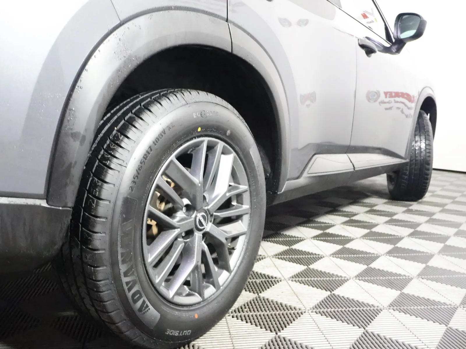 Nissan Rogue photo 11