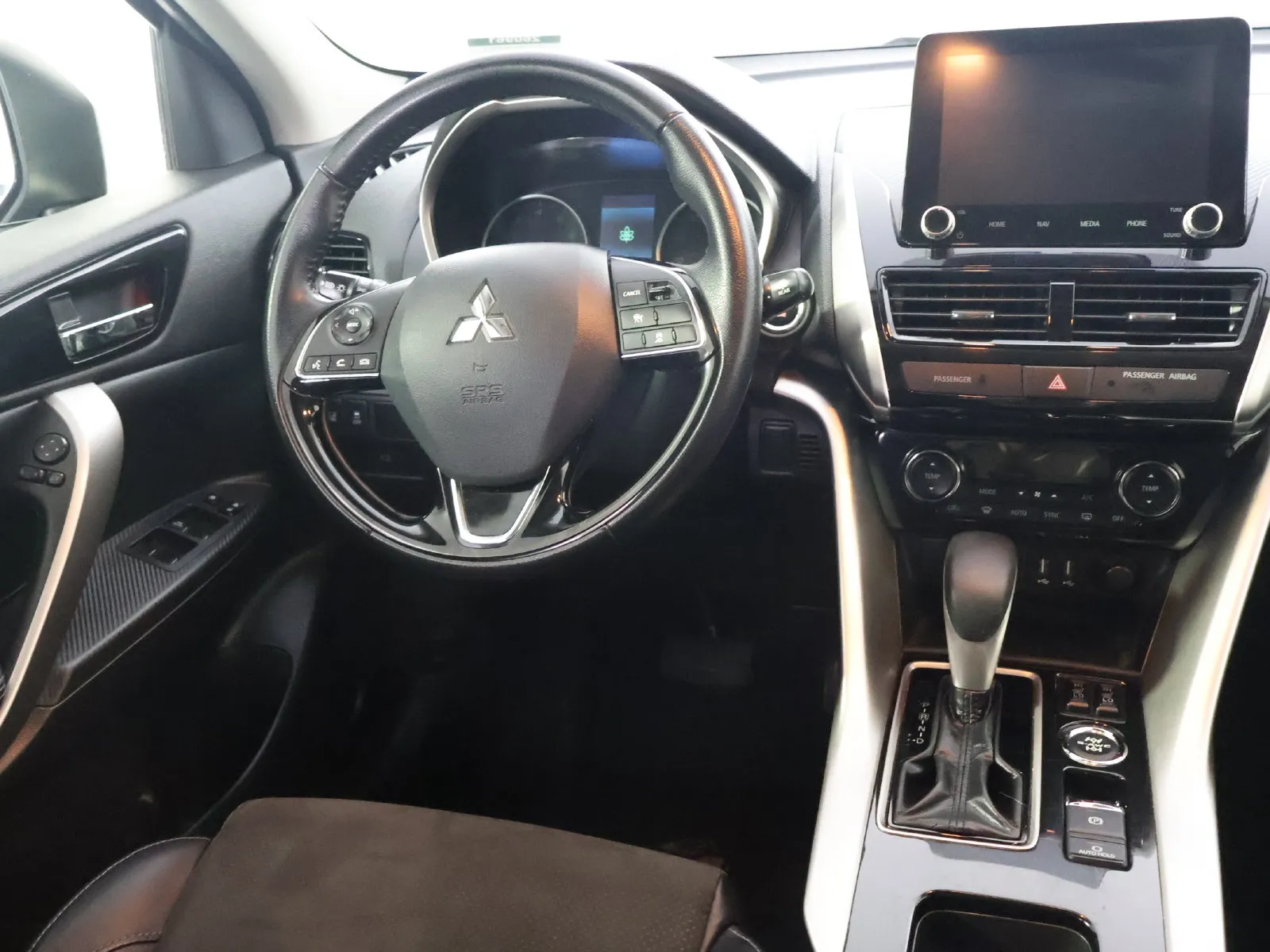 Mitsubishi Eclipse Cross photo 26