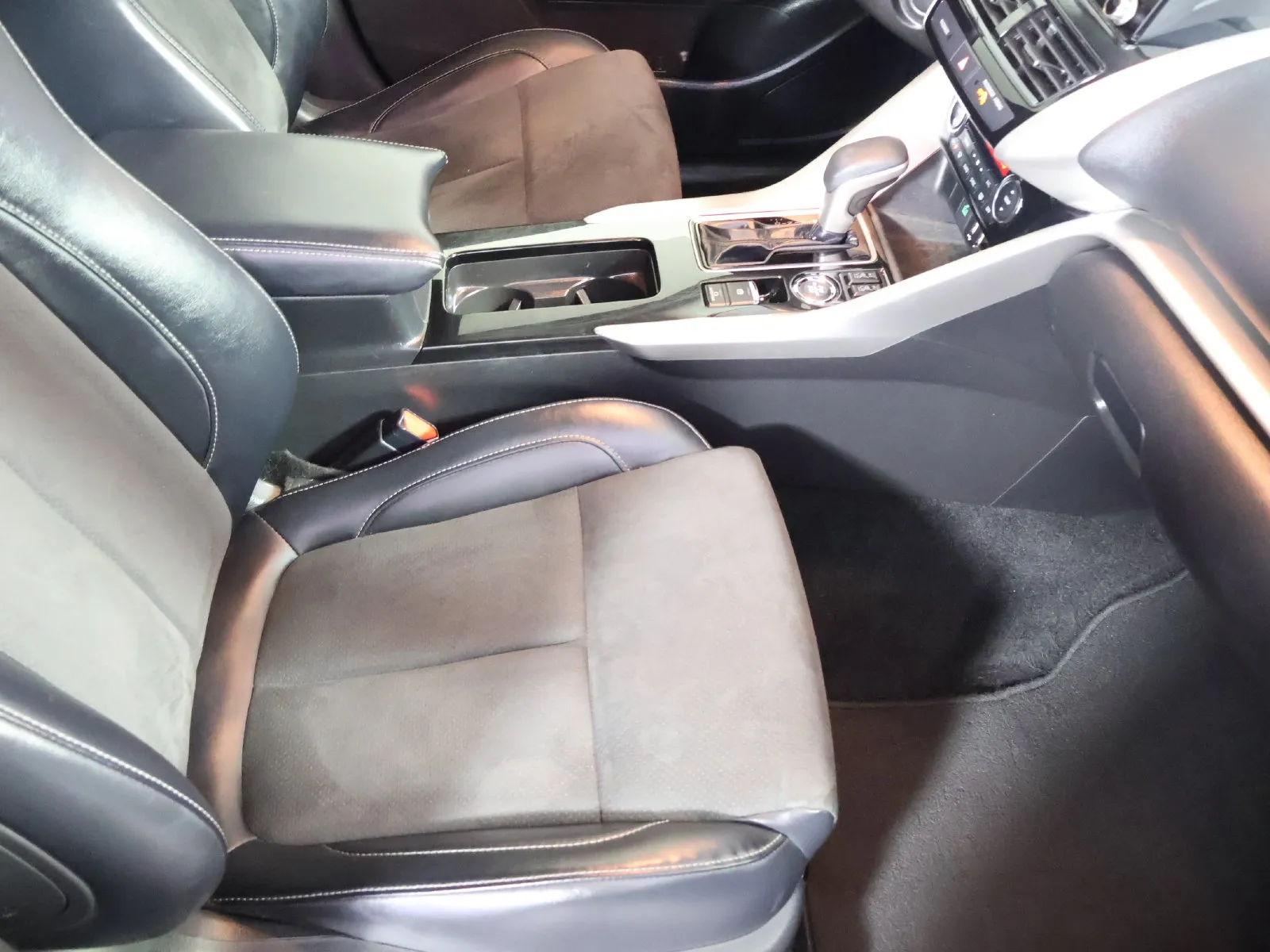 Mitsubishi Eclipse Cross photo 45