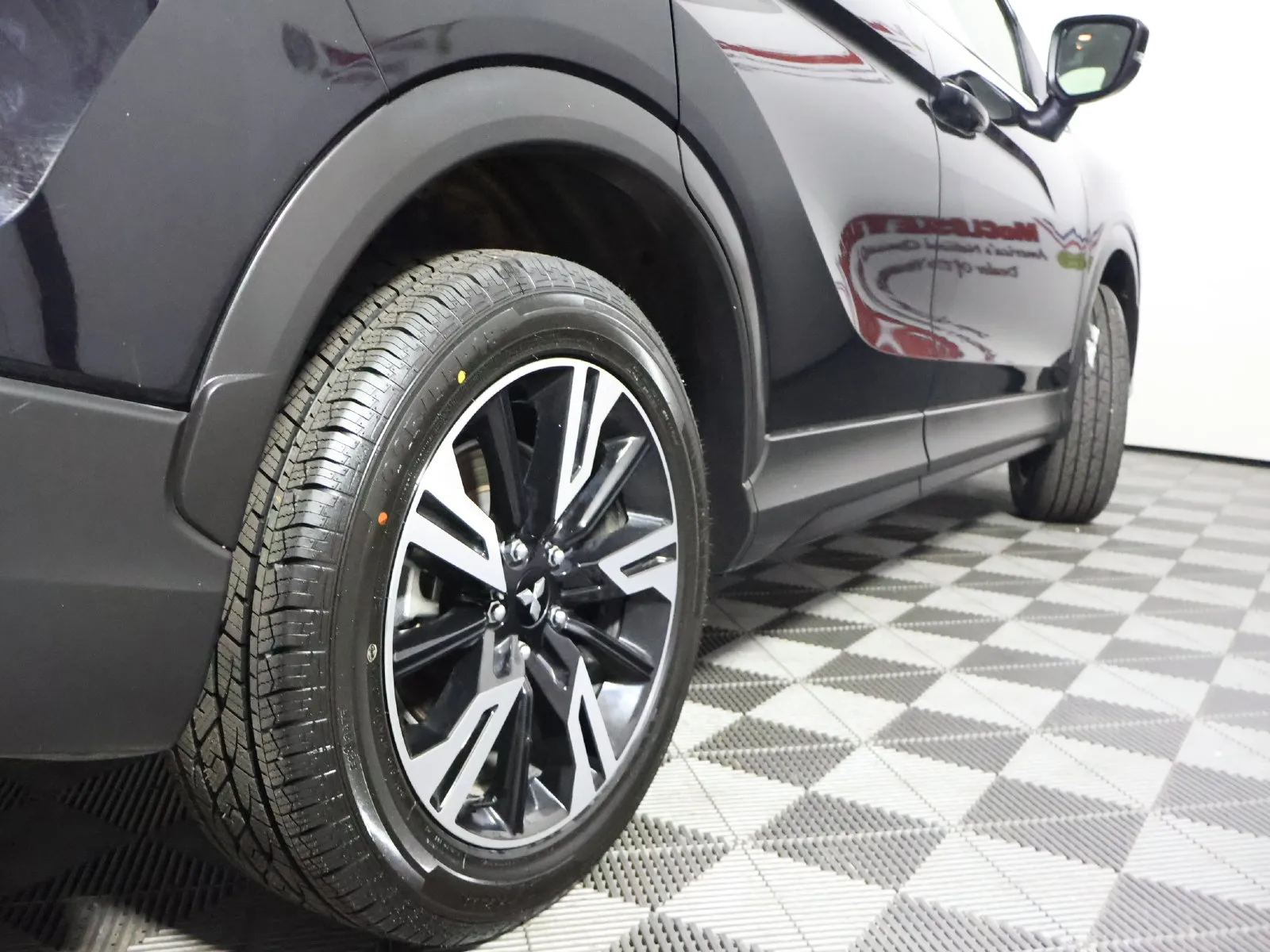 Mitsubishi Eclipse Cross photo 10