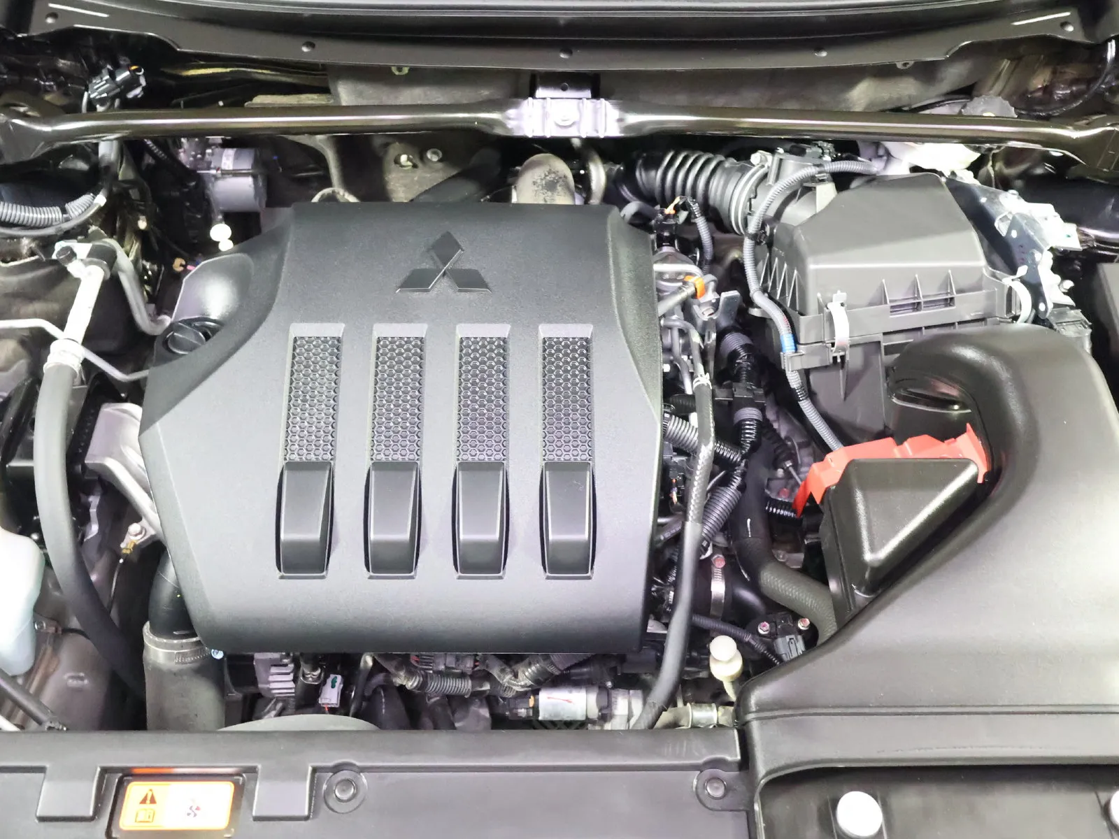 Mitsubishi Eclipse Cross photo 19
