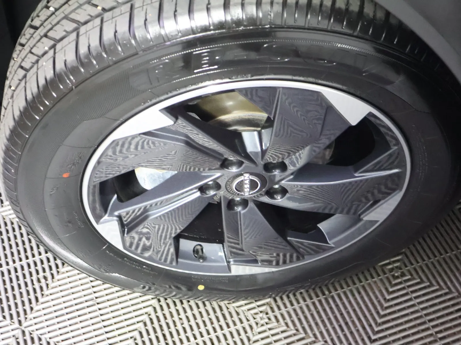 Nissan Rogue photo 20