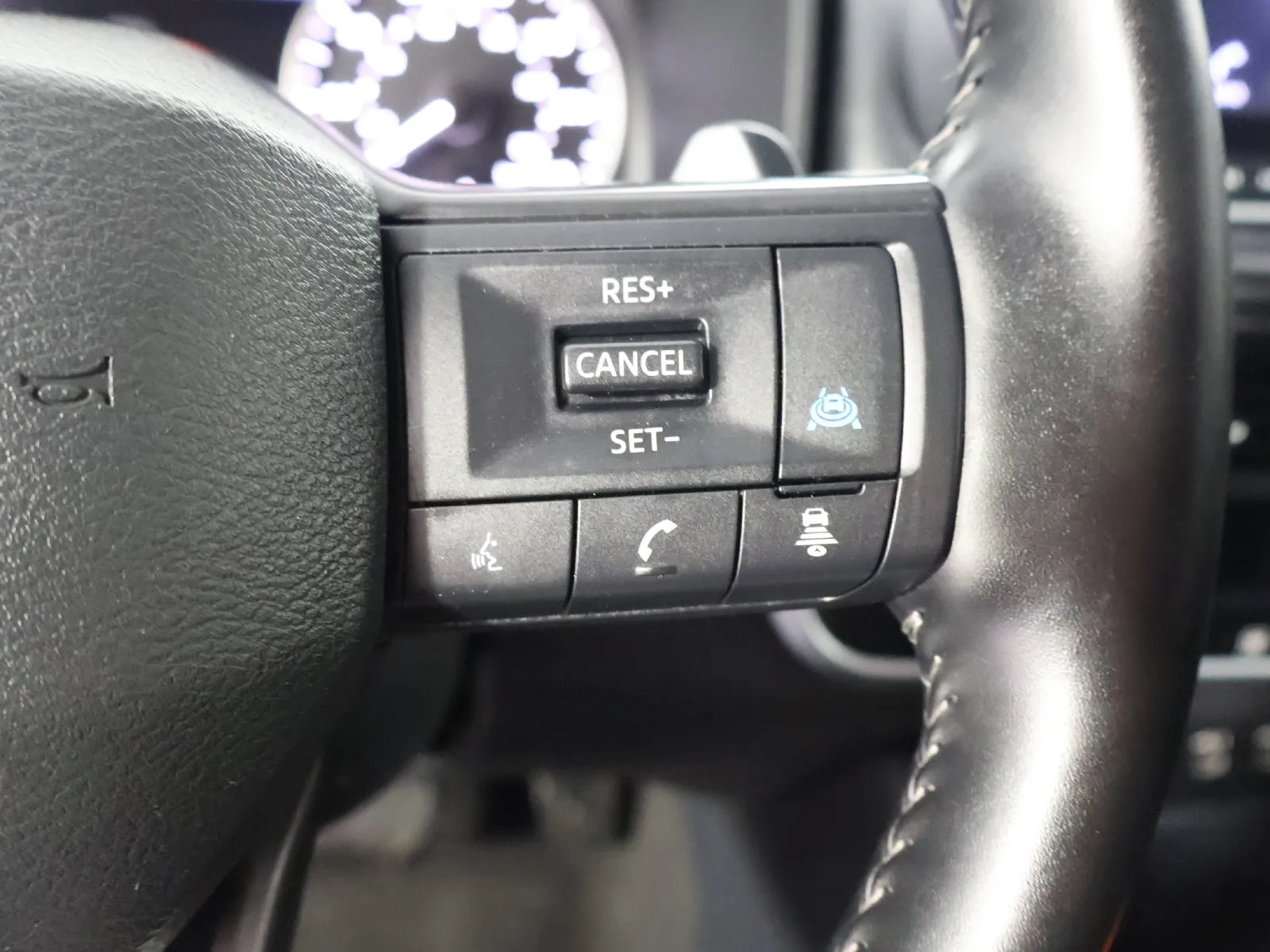 Nissan Rogue photo 36