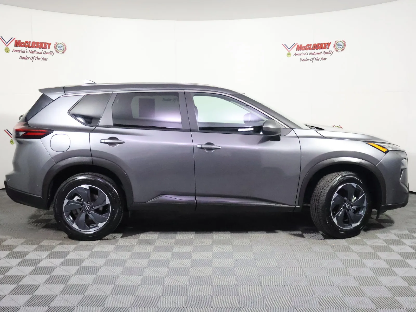 Nissan Rogue photo 3