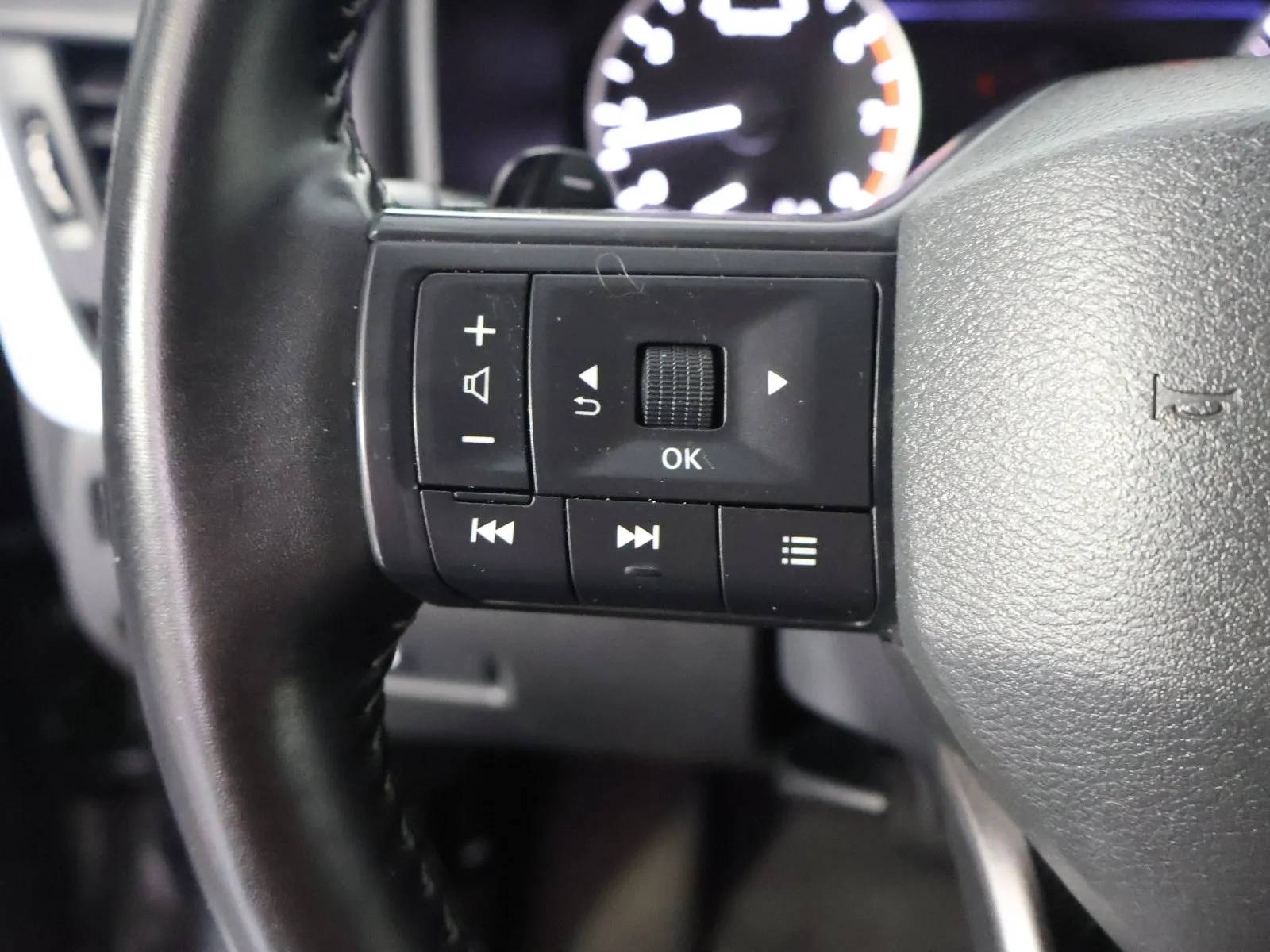 Nissan Rogue photo 35