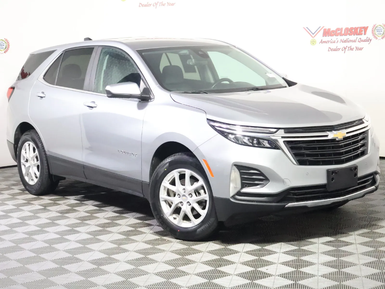 Chevrolet Equinox photo 2