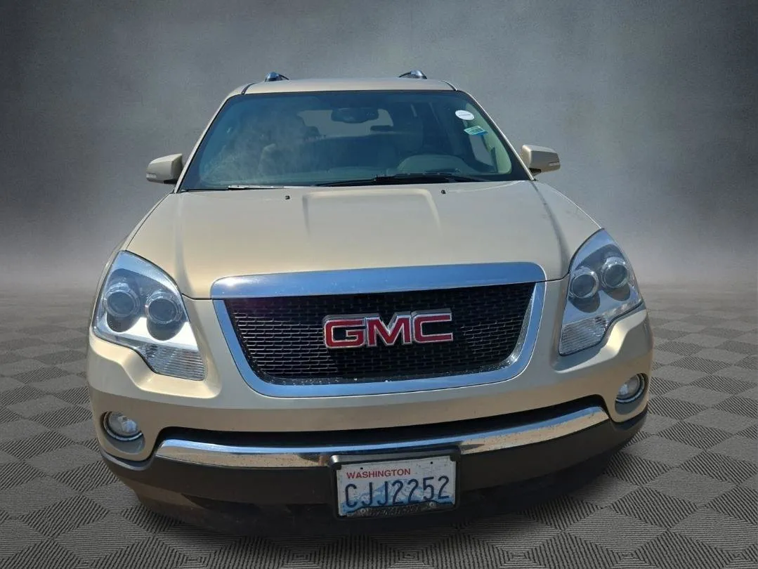 GMC Acadia photo 3
