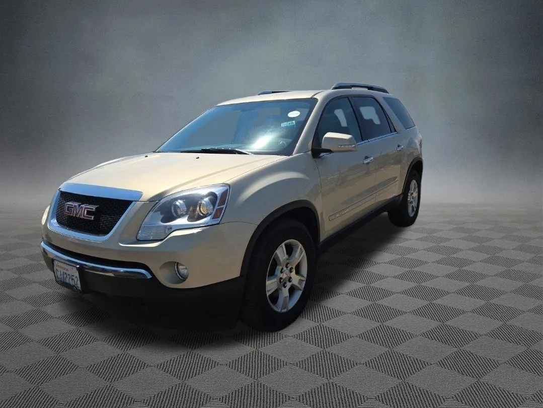 GMC Acadia photo 2